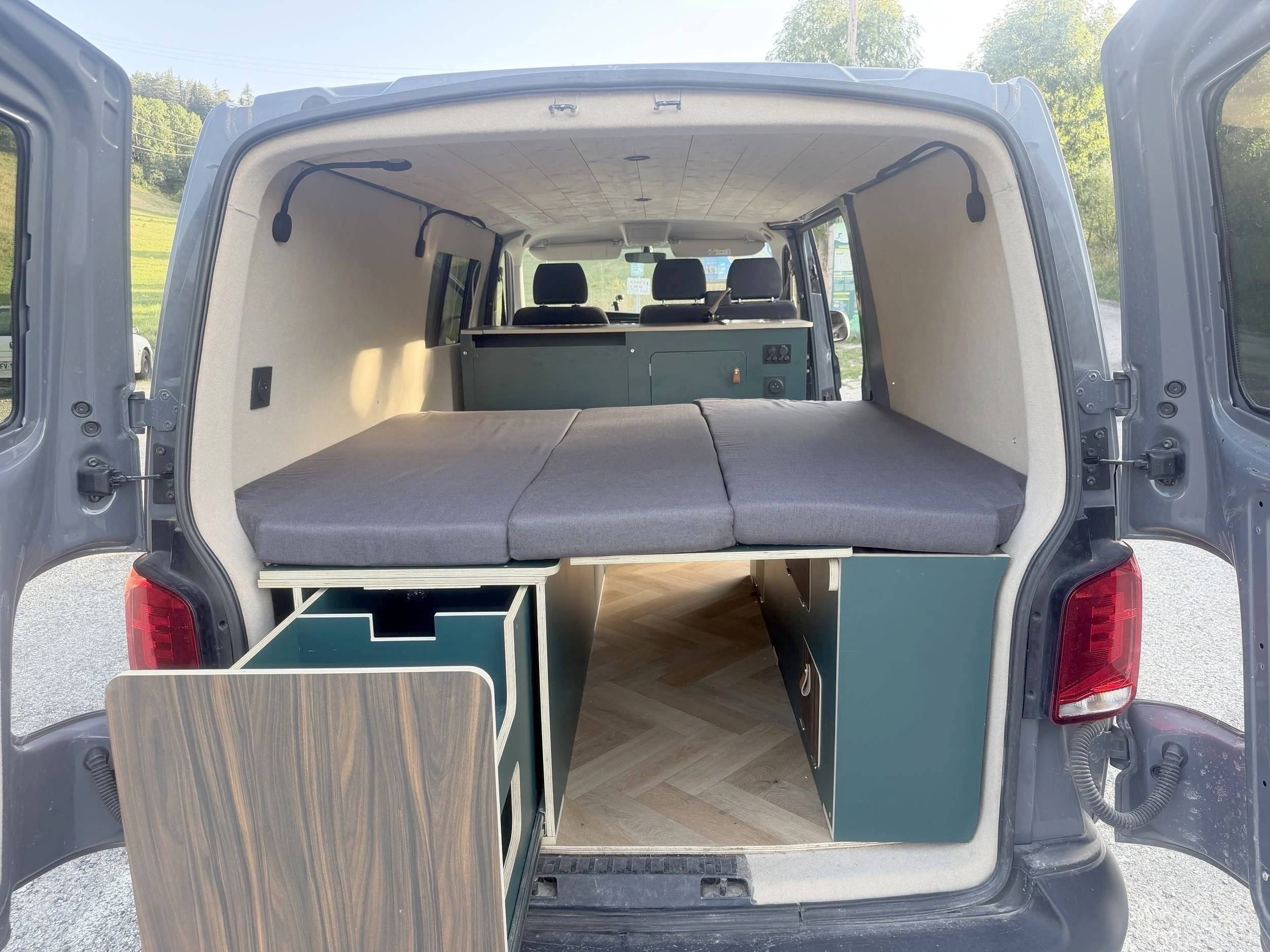 Volkswagen Transporter 6.1