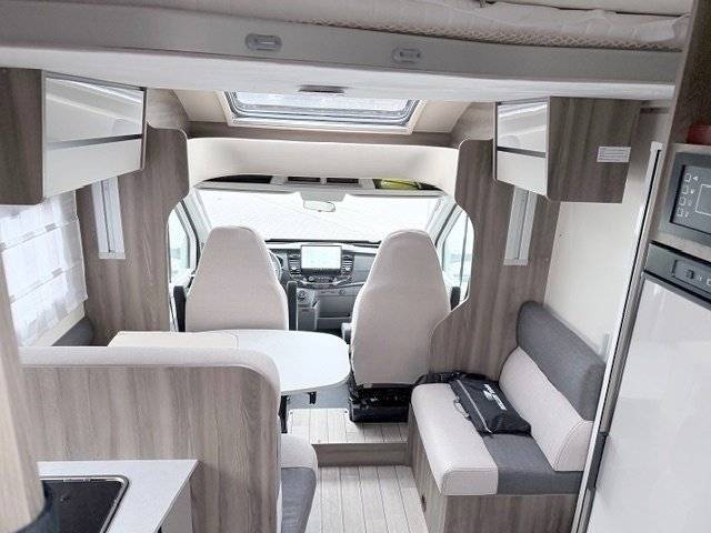 Roller Team Kronos 266 TL - BavarianCamper 11