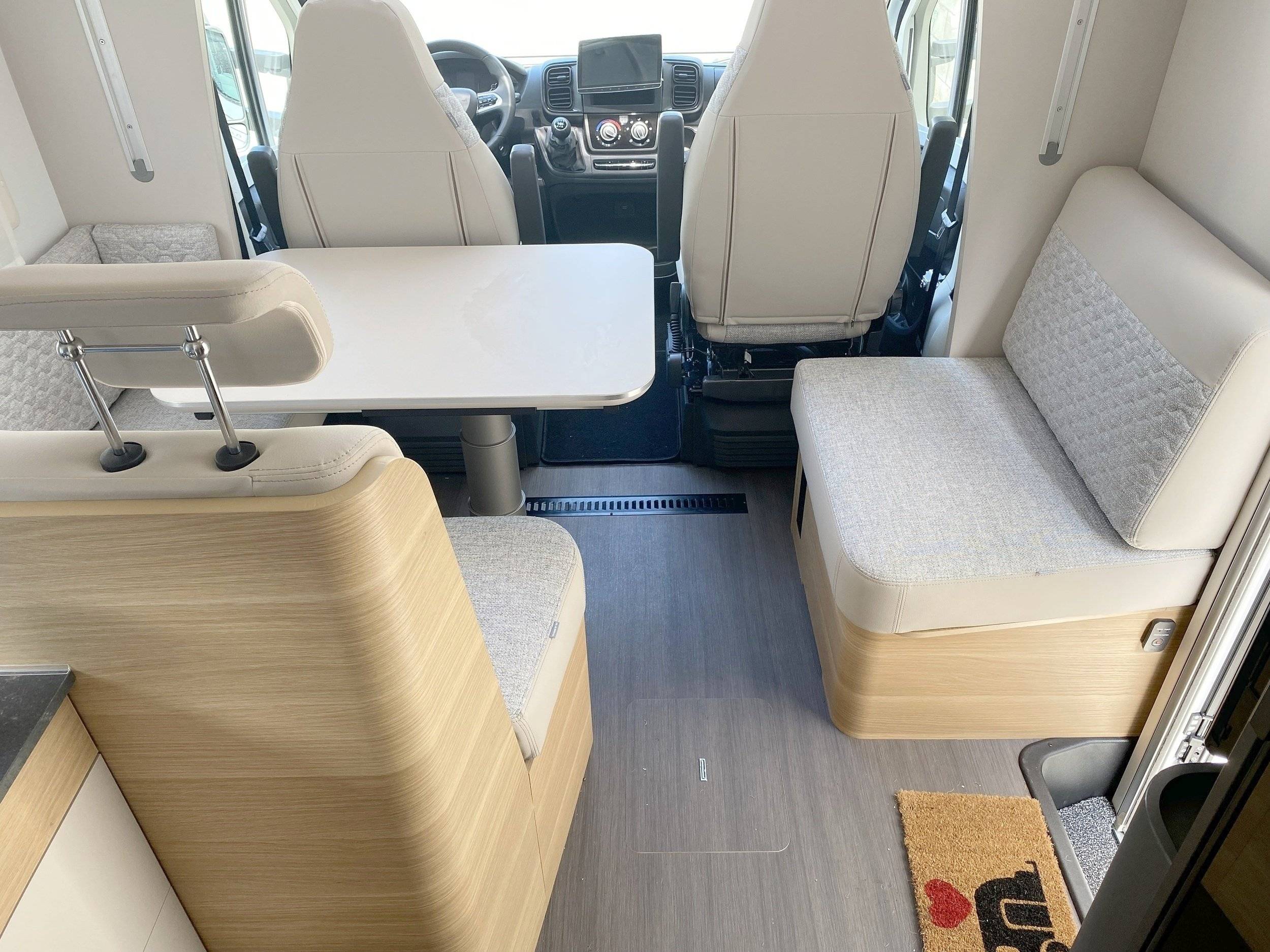 Adria Adria Matrix Axess 670 SL