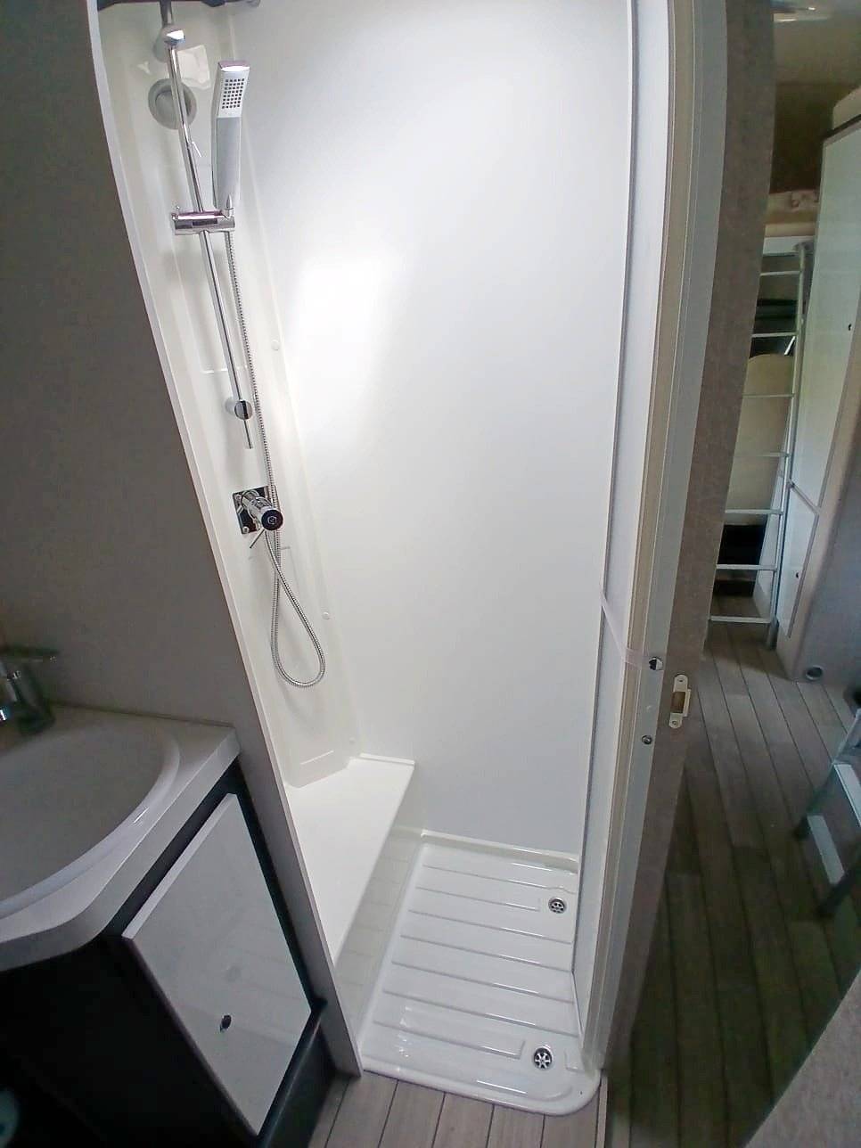 Mclouis Mclouis  320