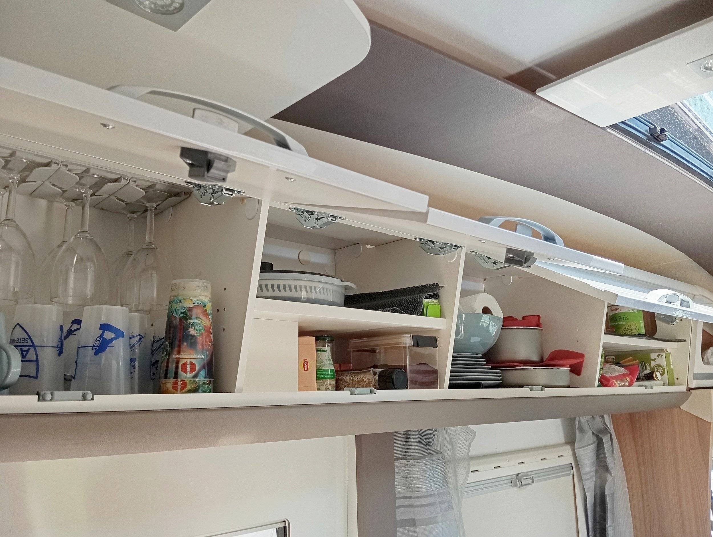 Adria Adria Coral Suprème 670 SC