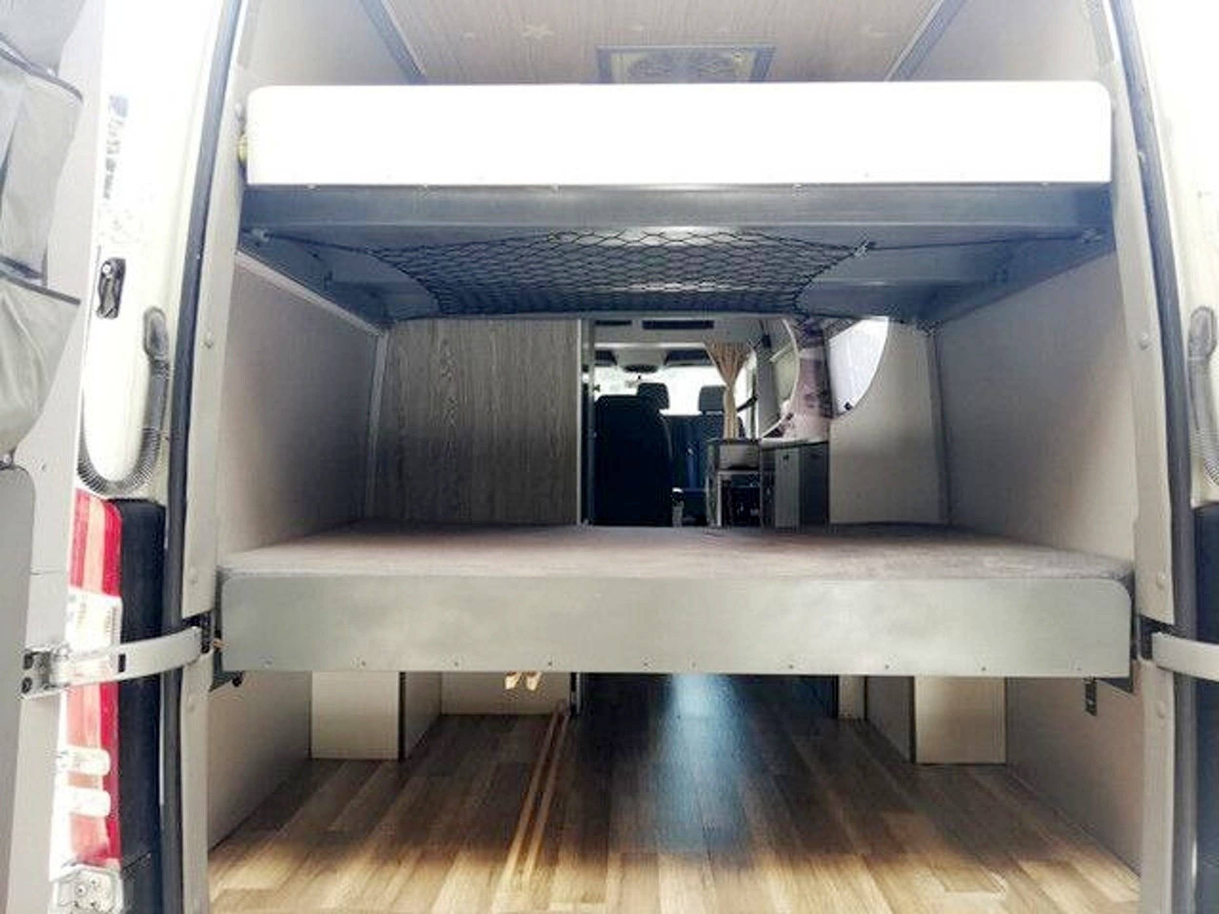 Berth Mercedes 313 CDI furgon - Yescapa