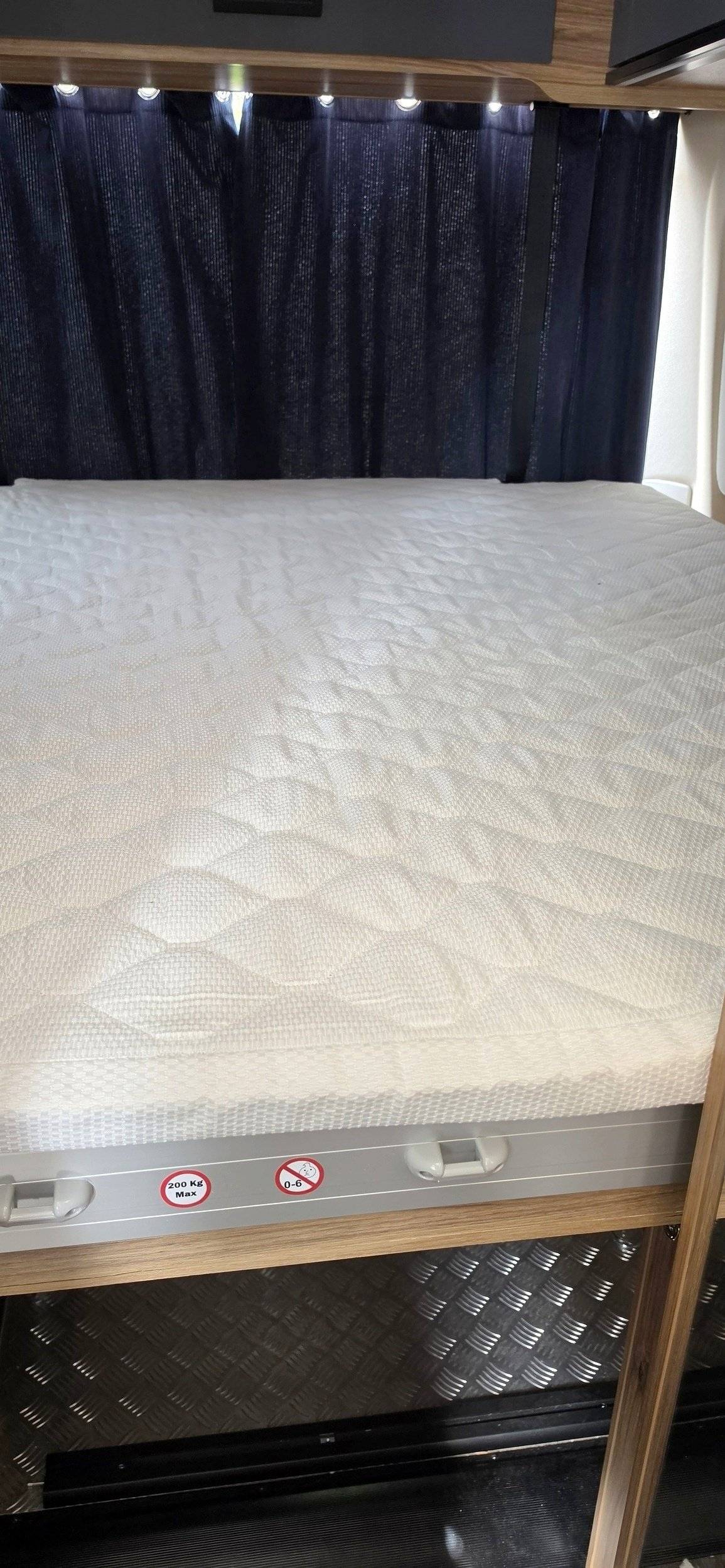Plazas en cama Fiat Ducato 2,3 l Multijet 130 ch. - Yescapa