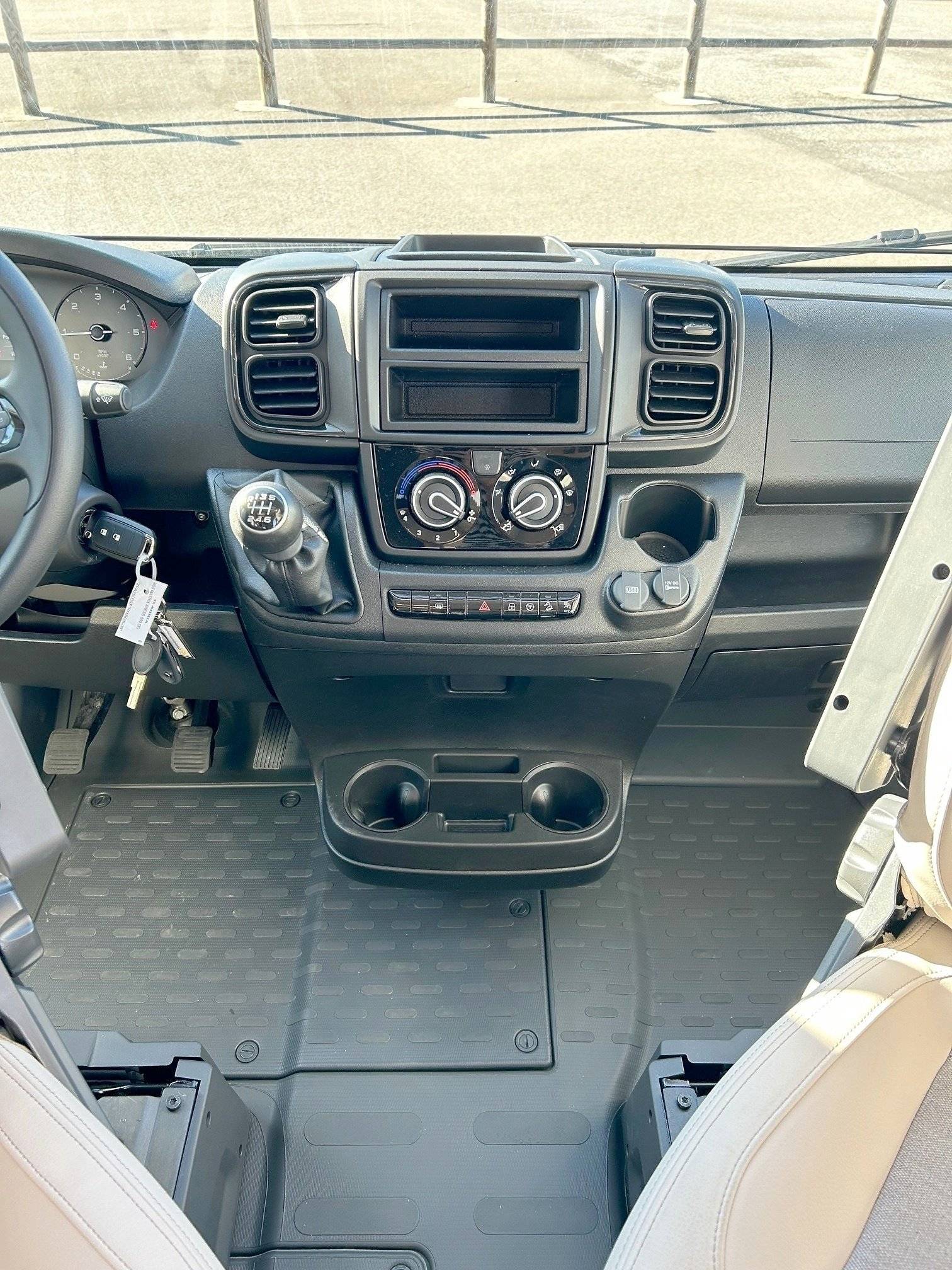 Adria MATRIX AXESS 650SC