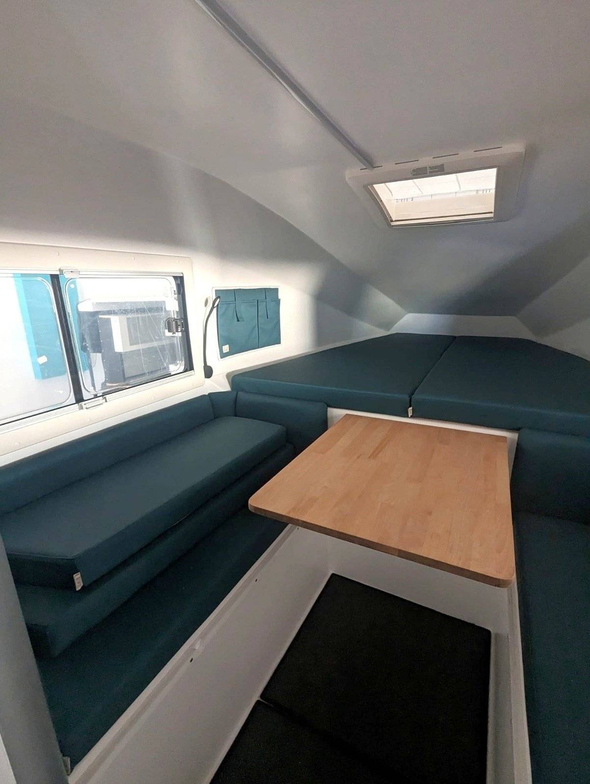 Custo Van Wildcampers