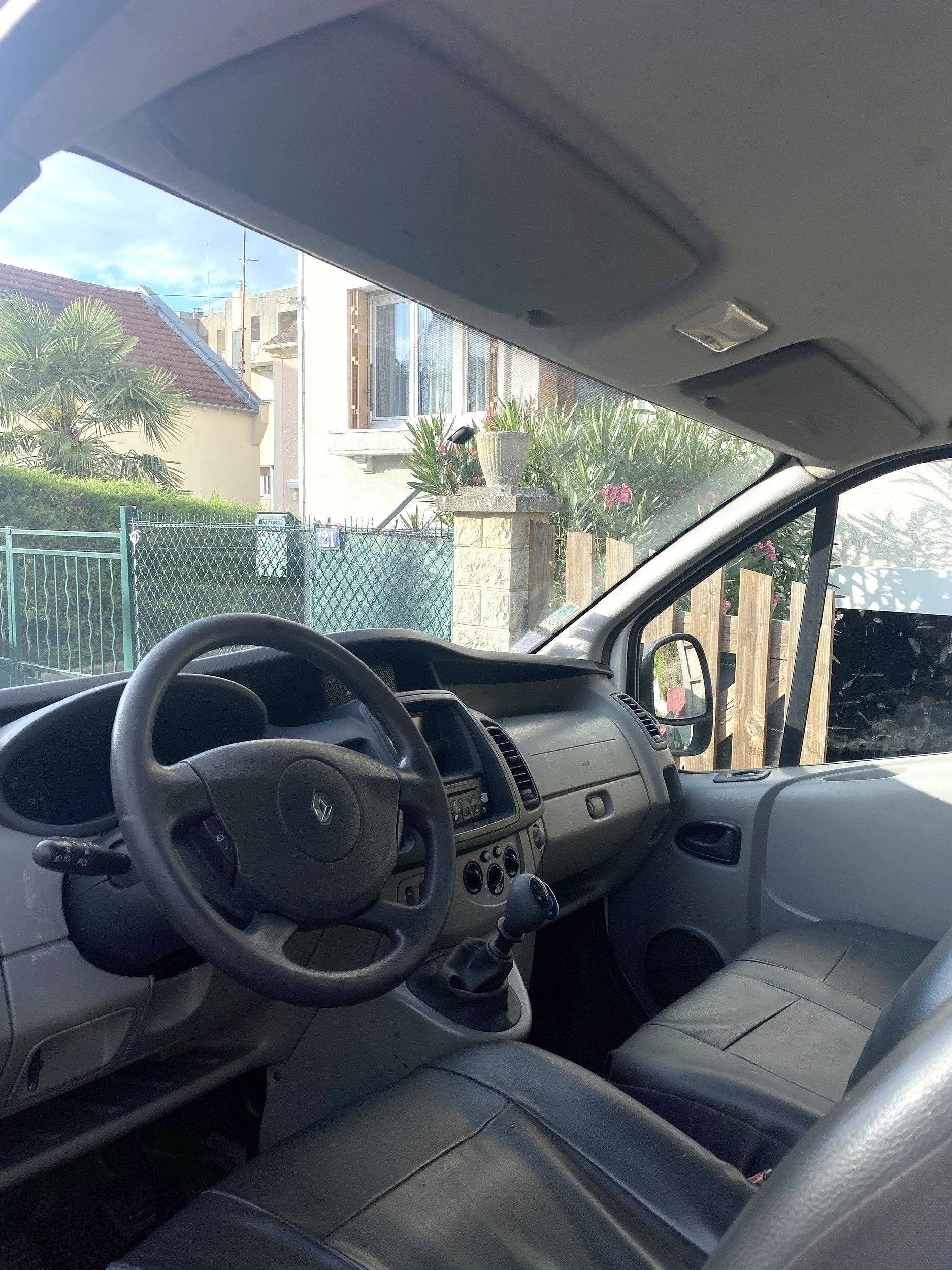 Renault TRAFFIC 2,0l 90 CH