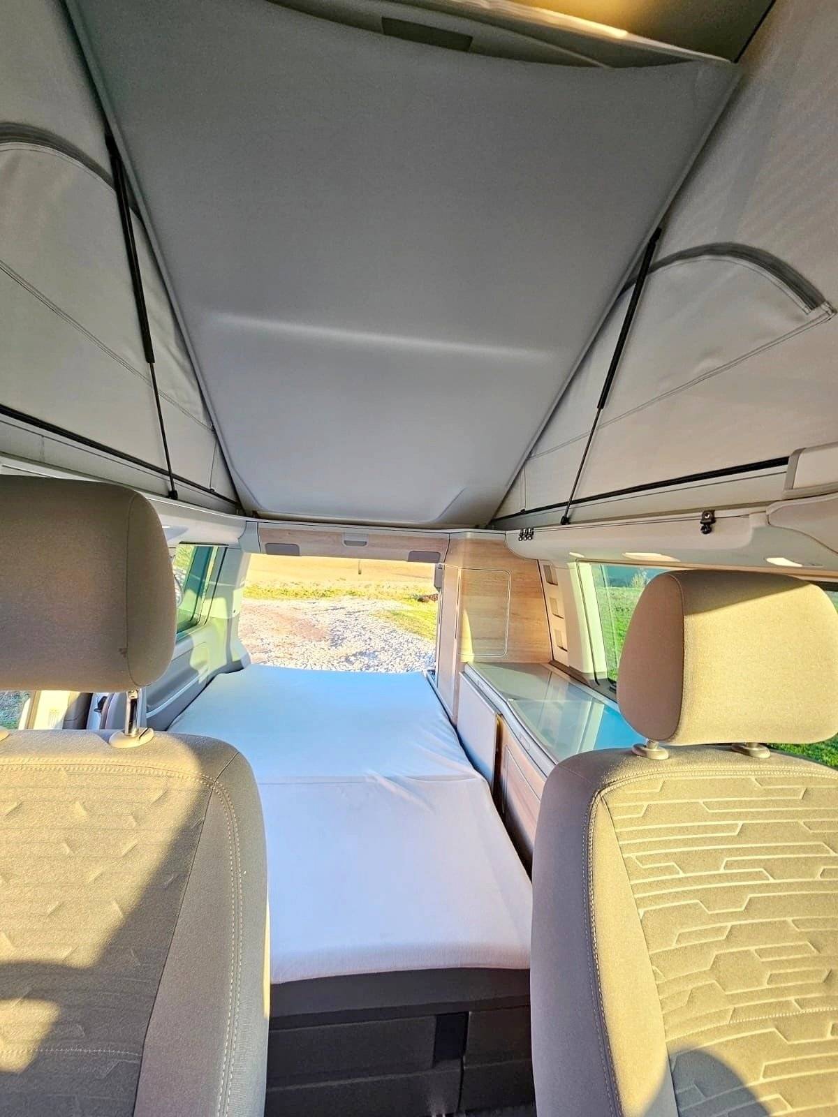 Volkswagen T6.1 California Coast Edition