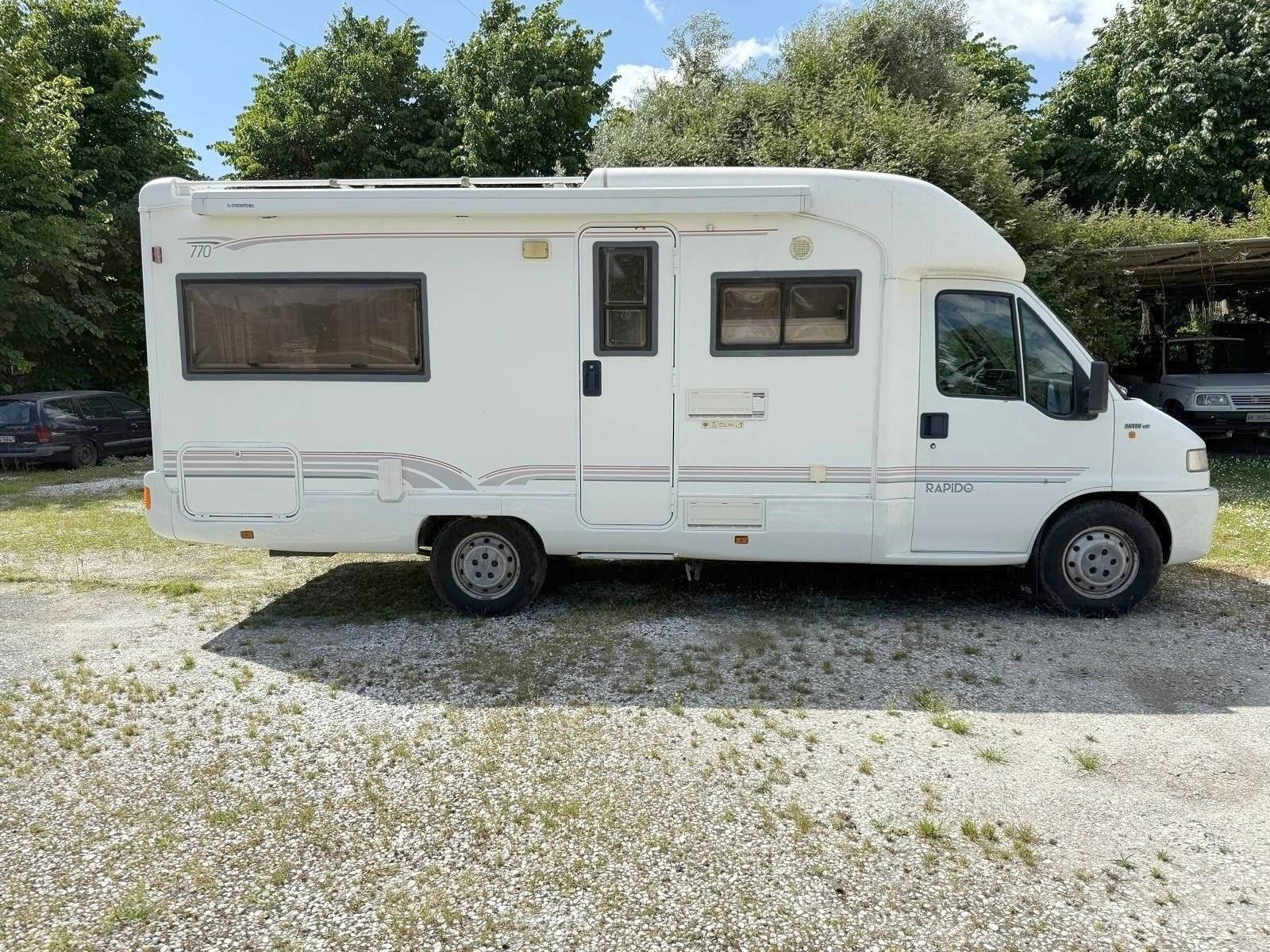 Car Caravane CARAVAN  