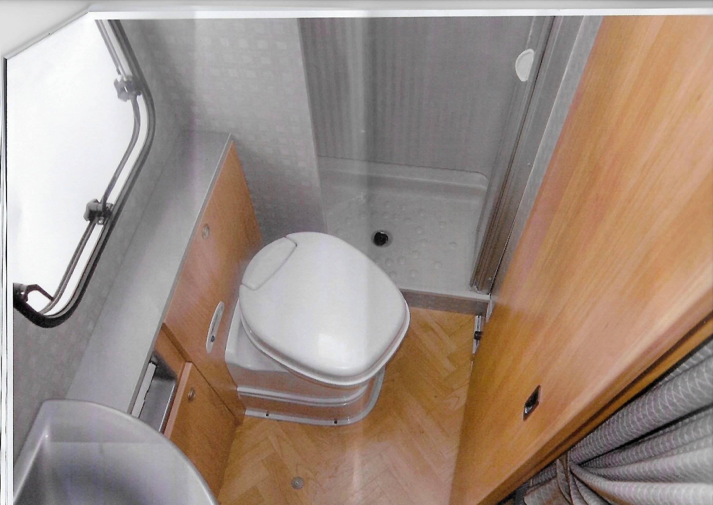 Bürstner Ducato 2,3 l 115 ch