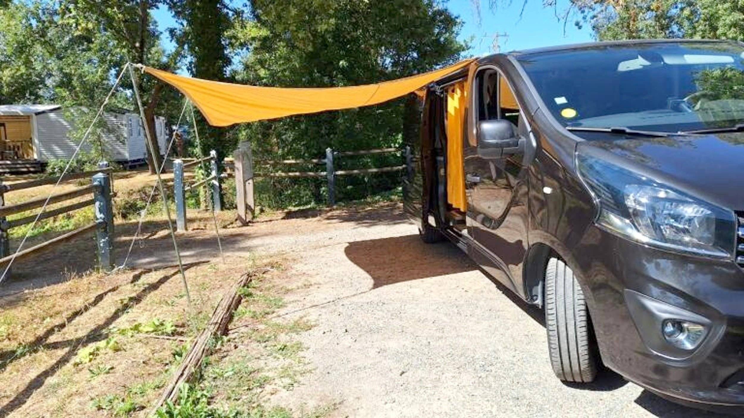 Arca Vivaro 1,6 l 120 ch