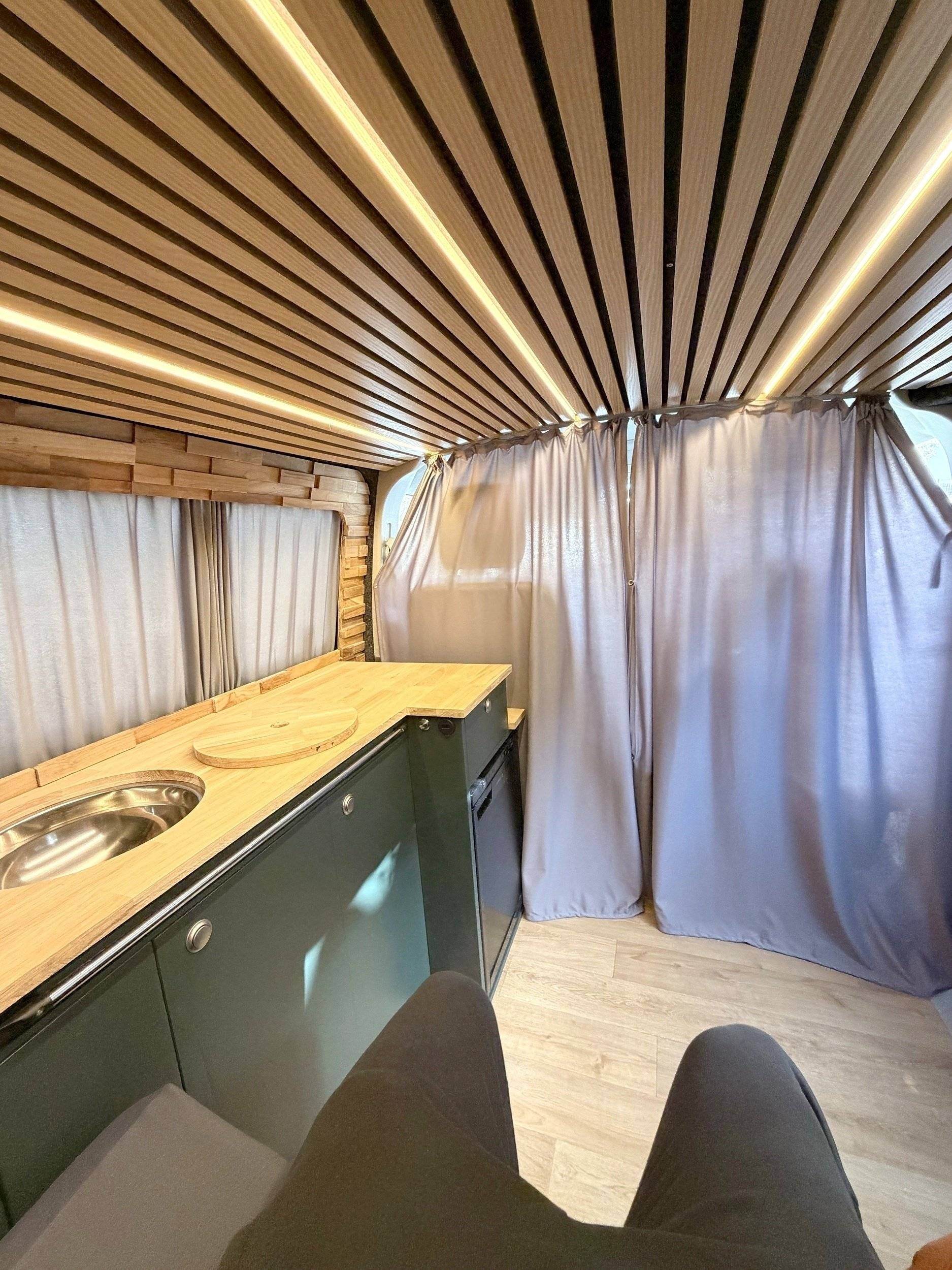 Volkswagen Transporter T6.1  2,0 l 150ch DSG7