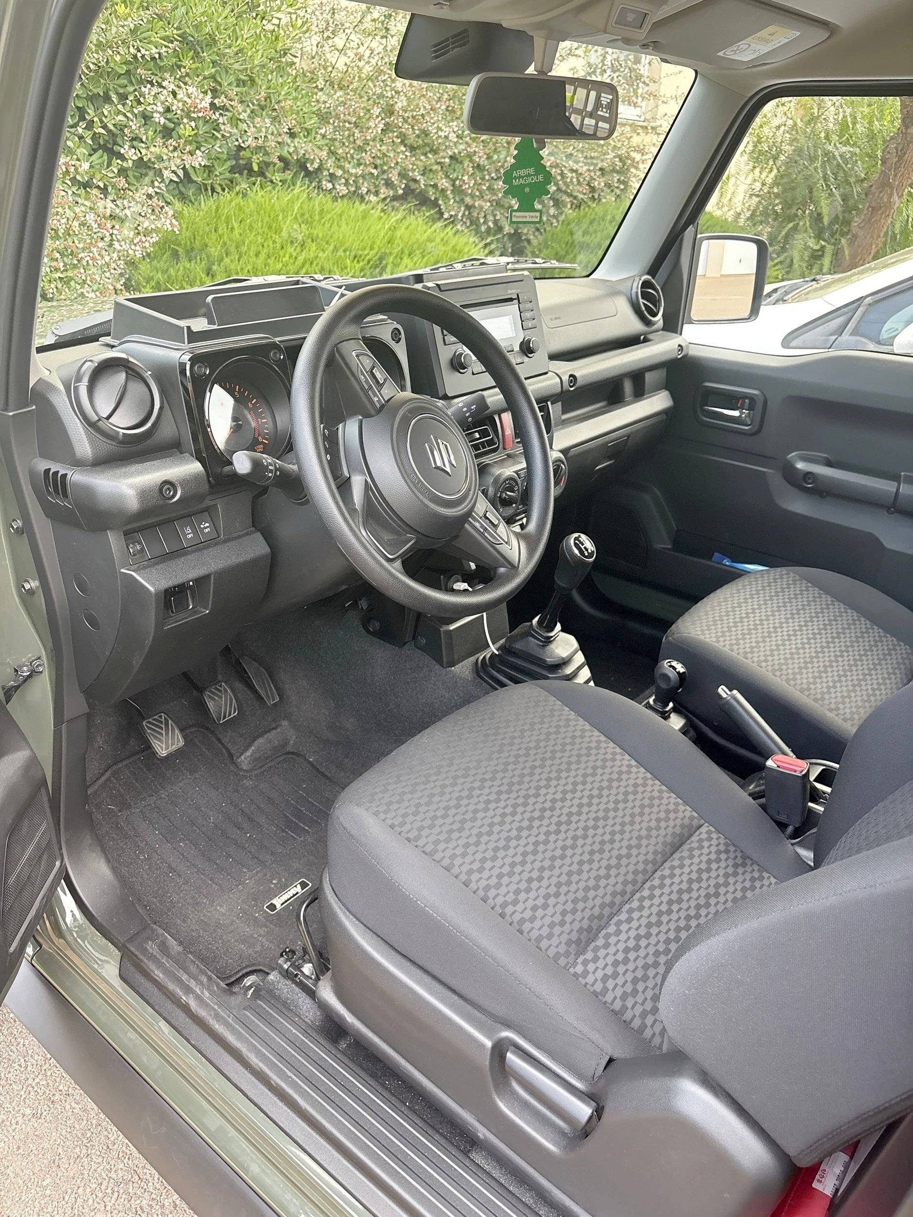 Bestuurderplaats Suzuki JIMNY 2024 - Yescapa