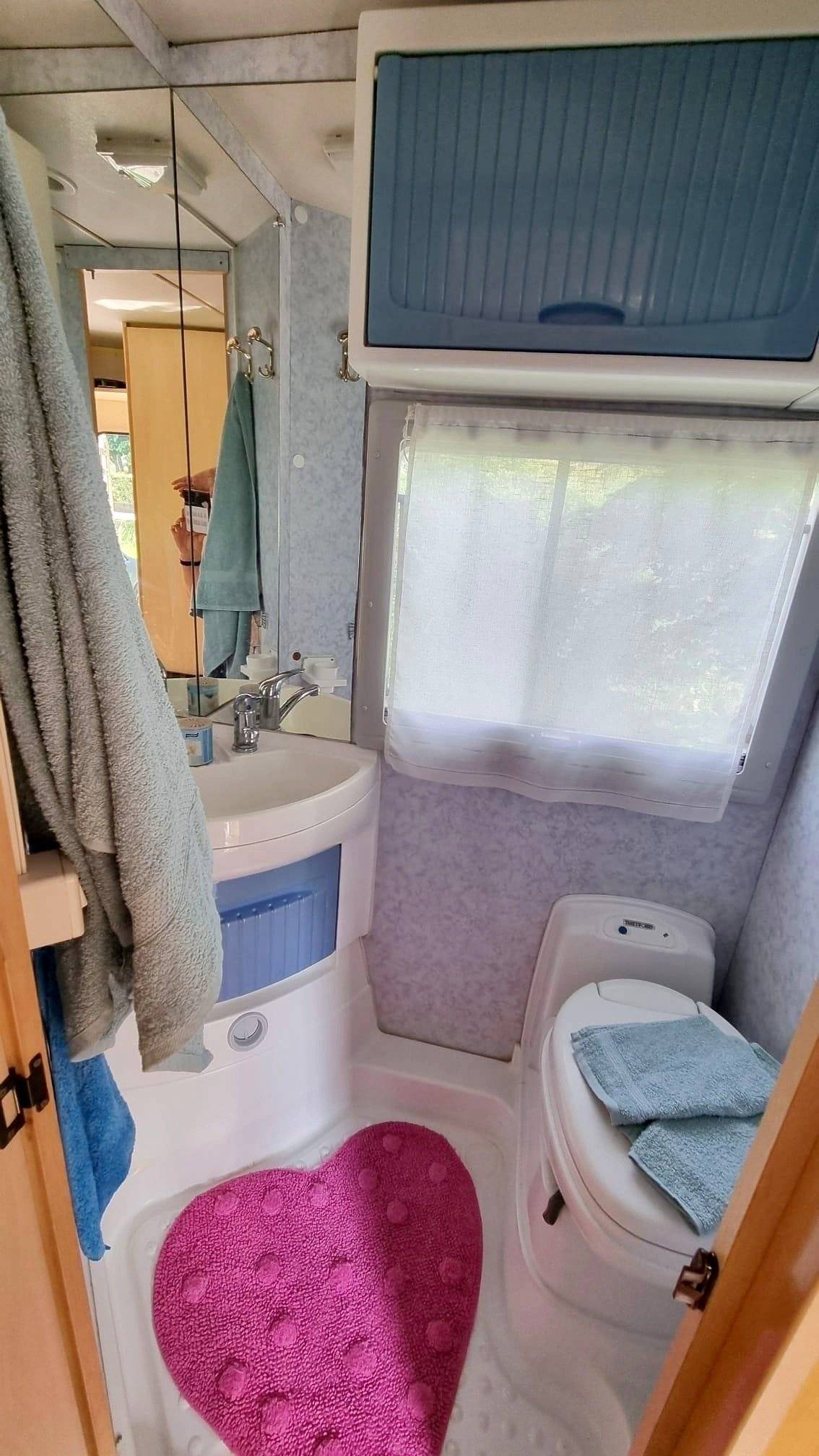 Challenger challenger 230