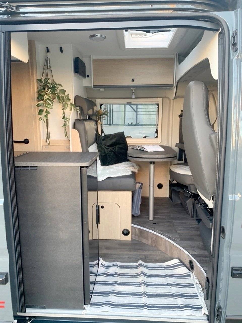 Sunlight Sunlight Cliff Adventure