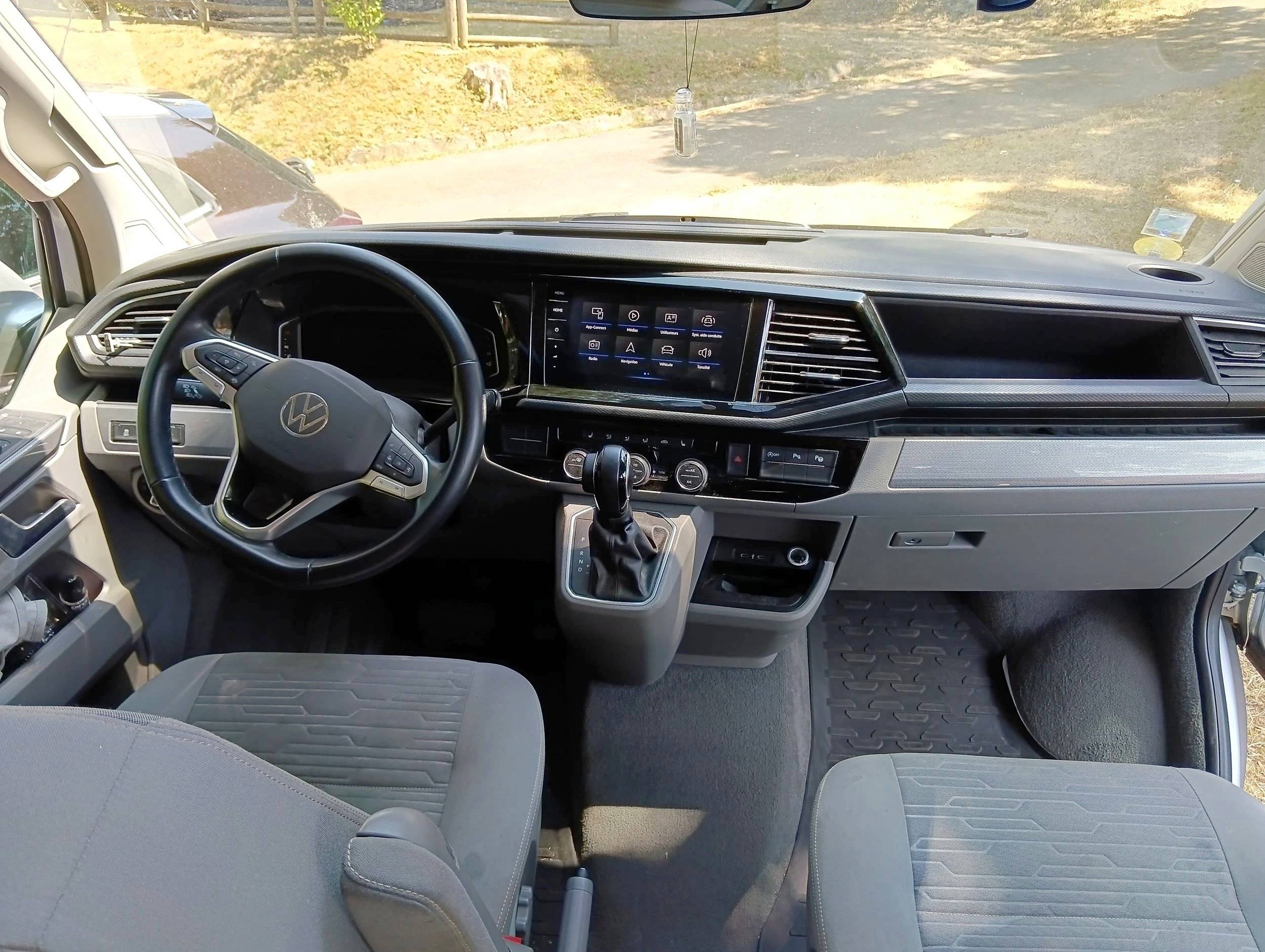 Volkswagen T6.1 California Ocean