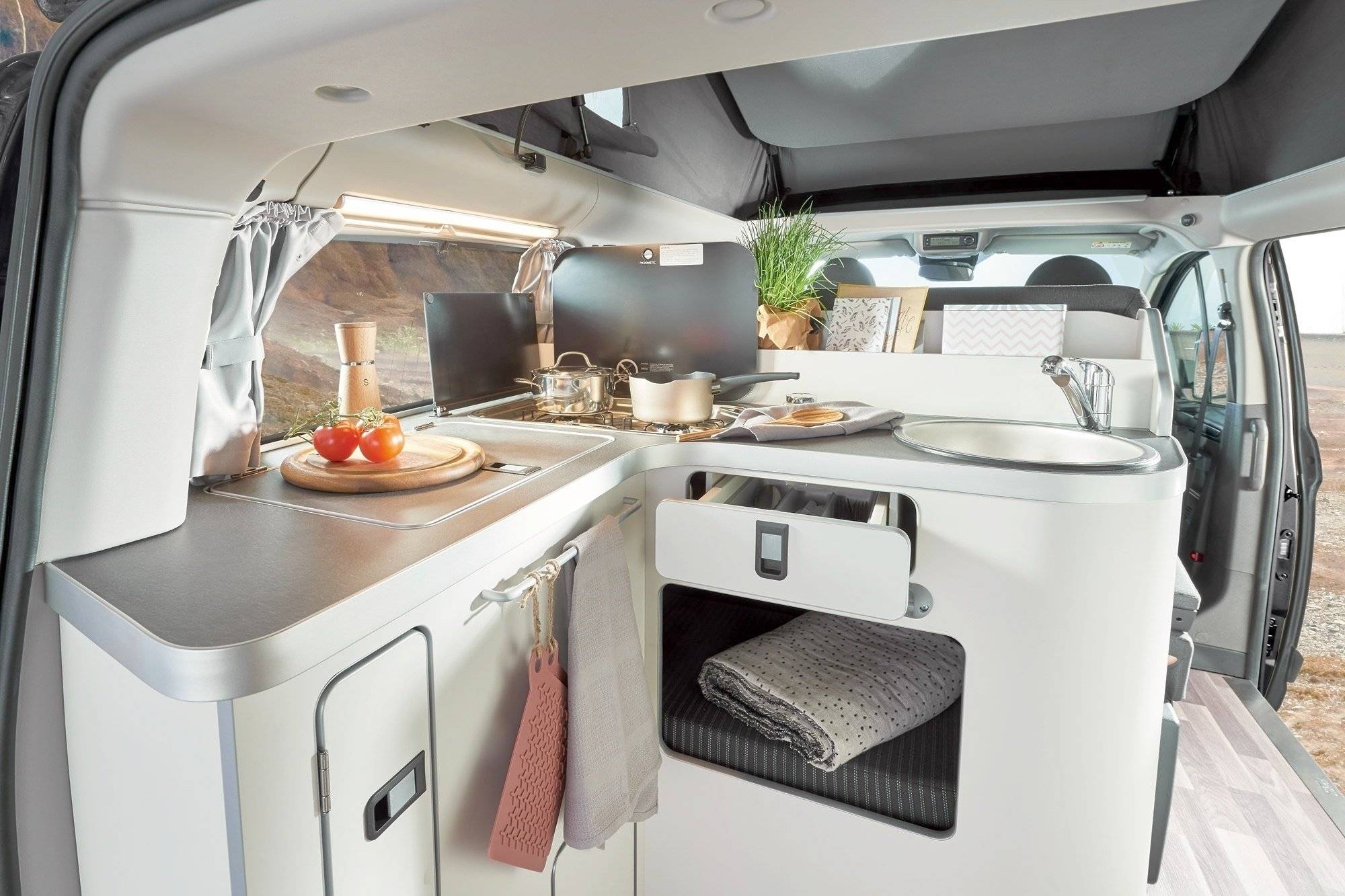 Coin repas Ford Ford Transit Custom Nugget - Yescapa