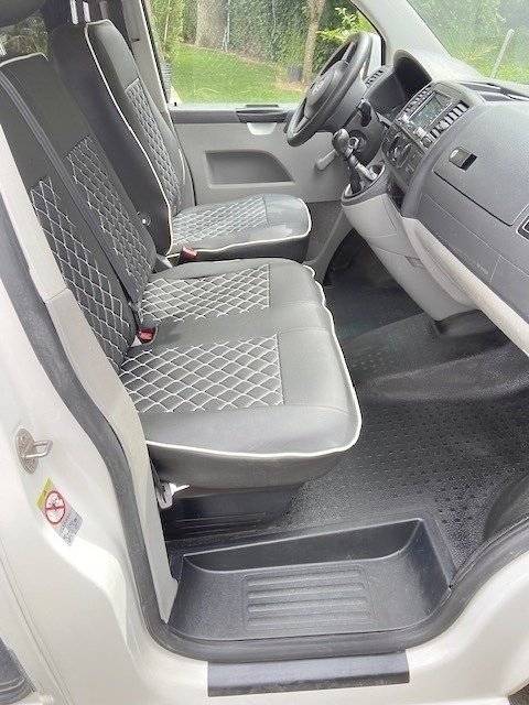 Volkswagen T5 2,0 l 102 ch