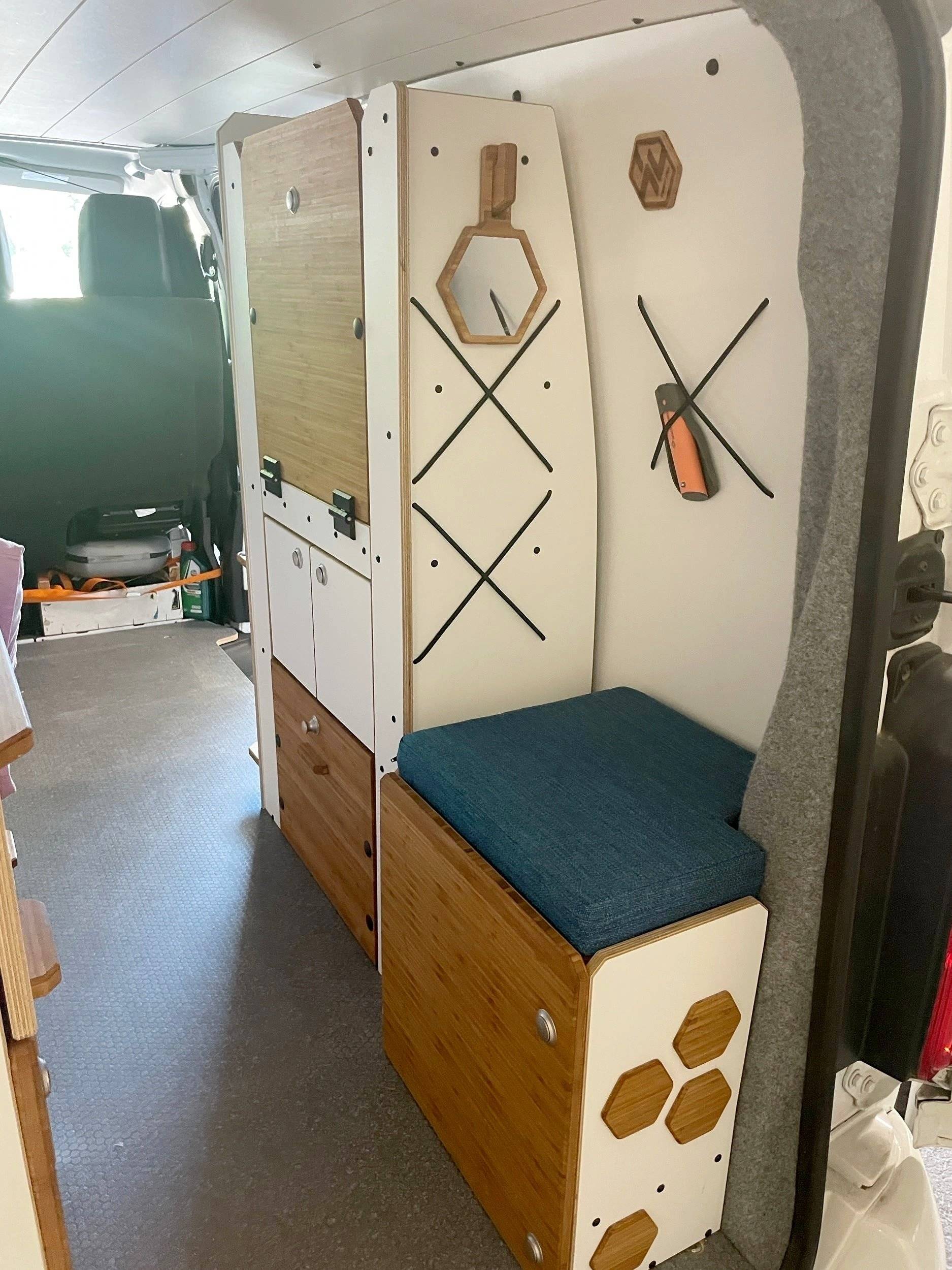 Van Mania north
