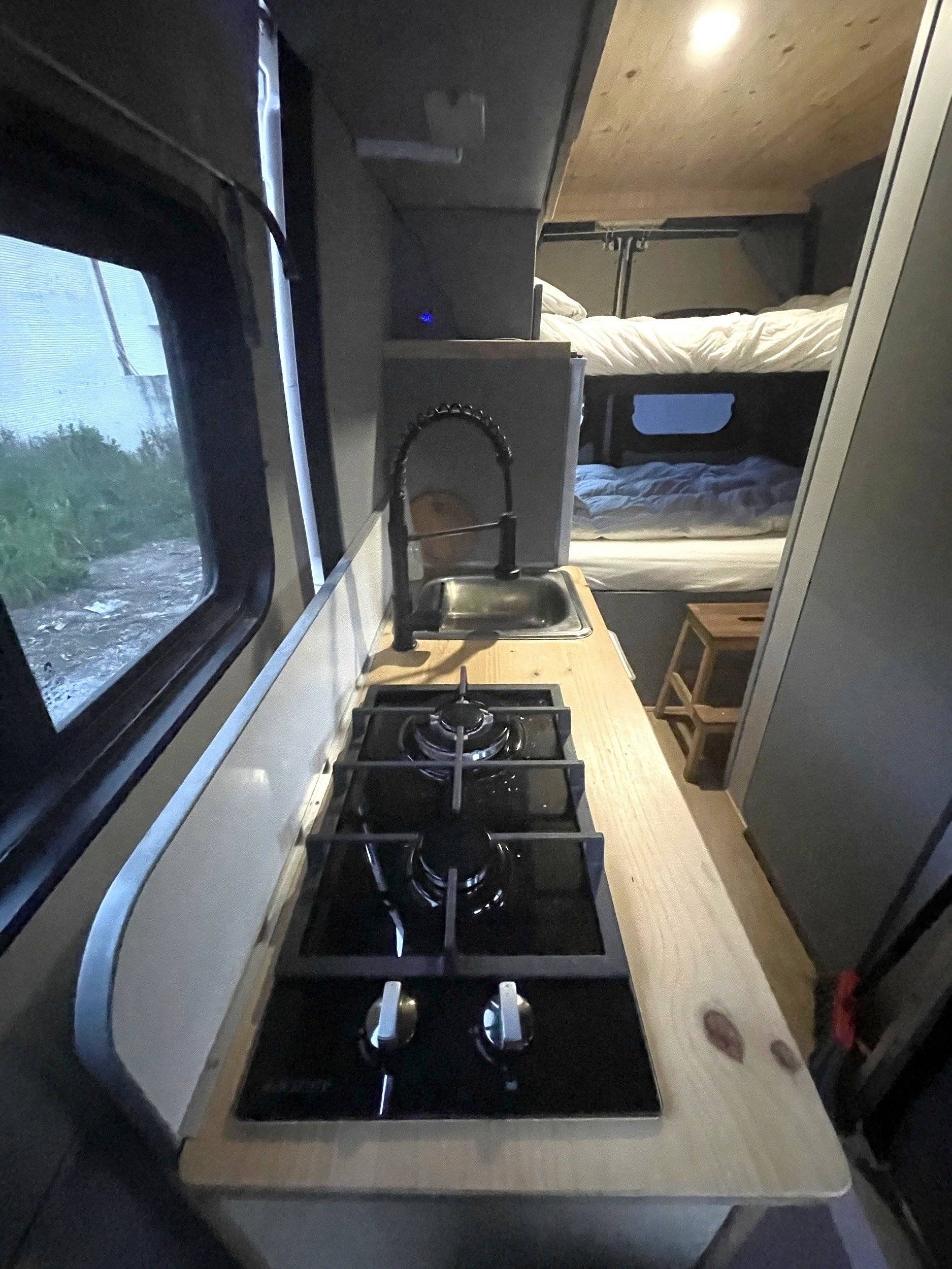 Custo Van PEUGEOT BOXER L3H2