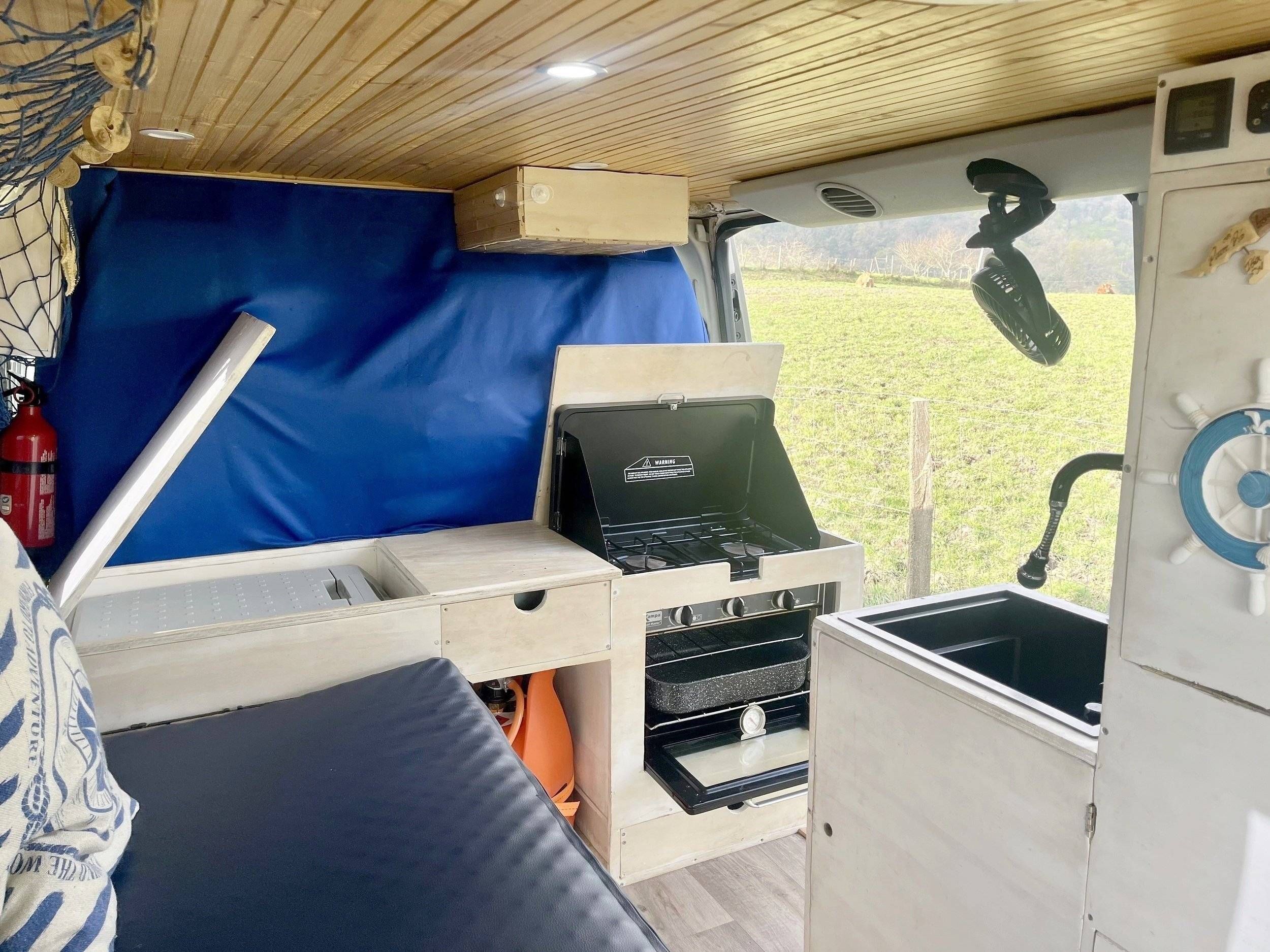 Volkswagen T5 2,5 l 130 ch