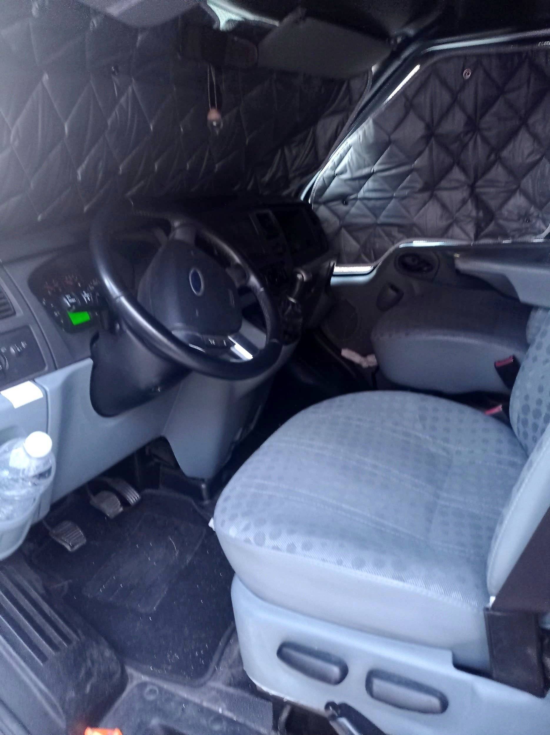 Challenger Transit 2,5 l TDCi 140 ch.