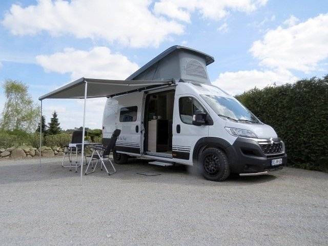 Bürstner Campeo Black Forest