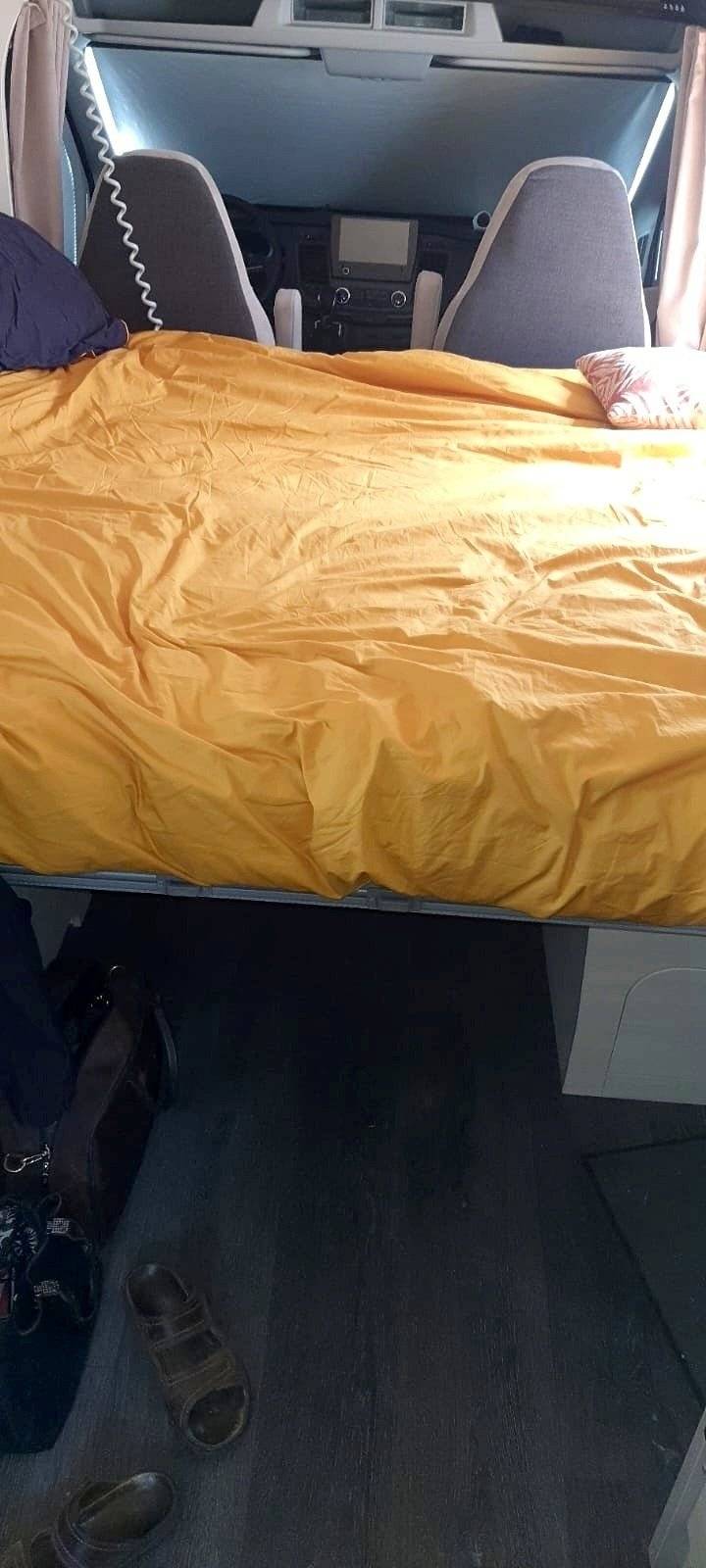 Challenger 380 GRAPHITE