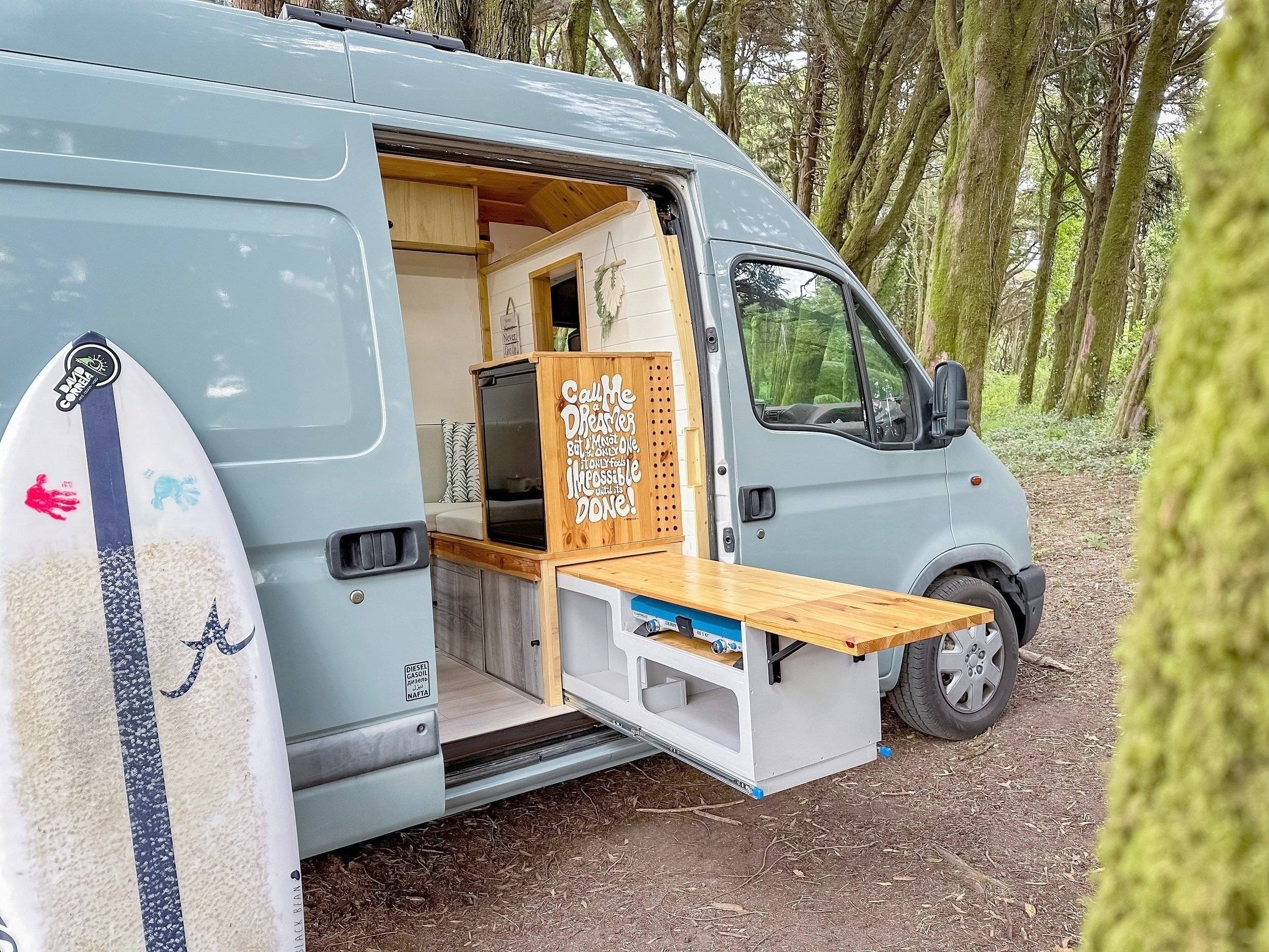 van.out Renault Master