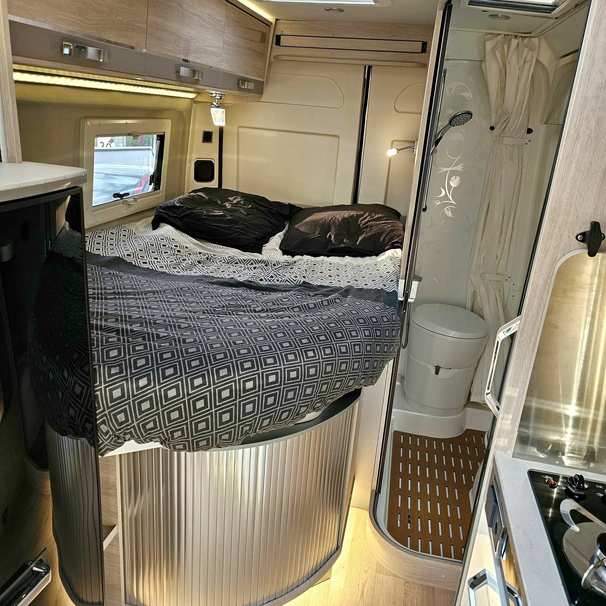 Couchages Fiat 2,3 l 140ch - Yescapa