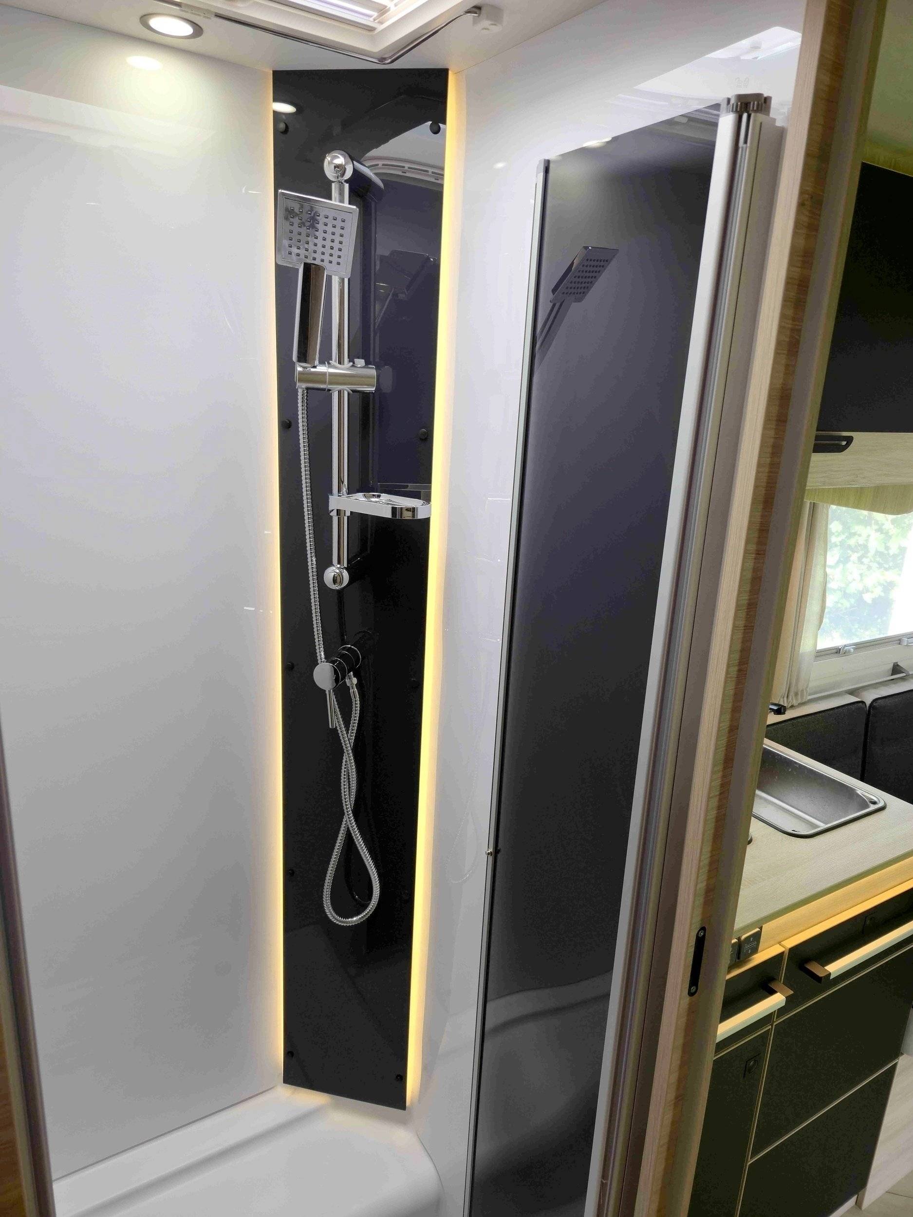 Challenger 380 Graphite Premium