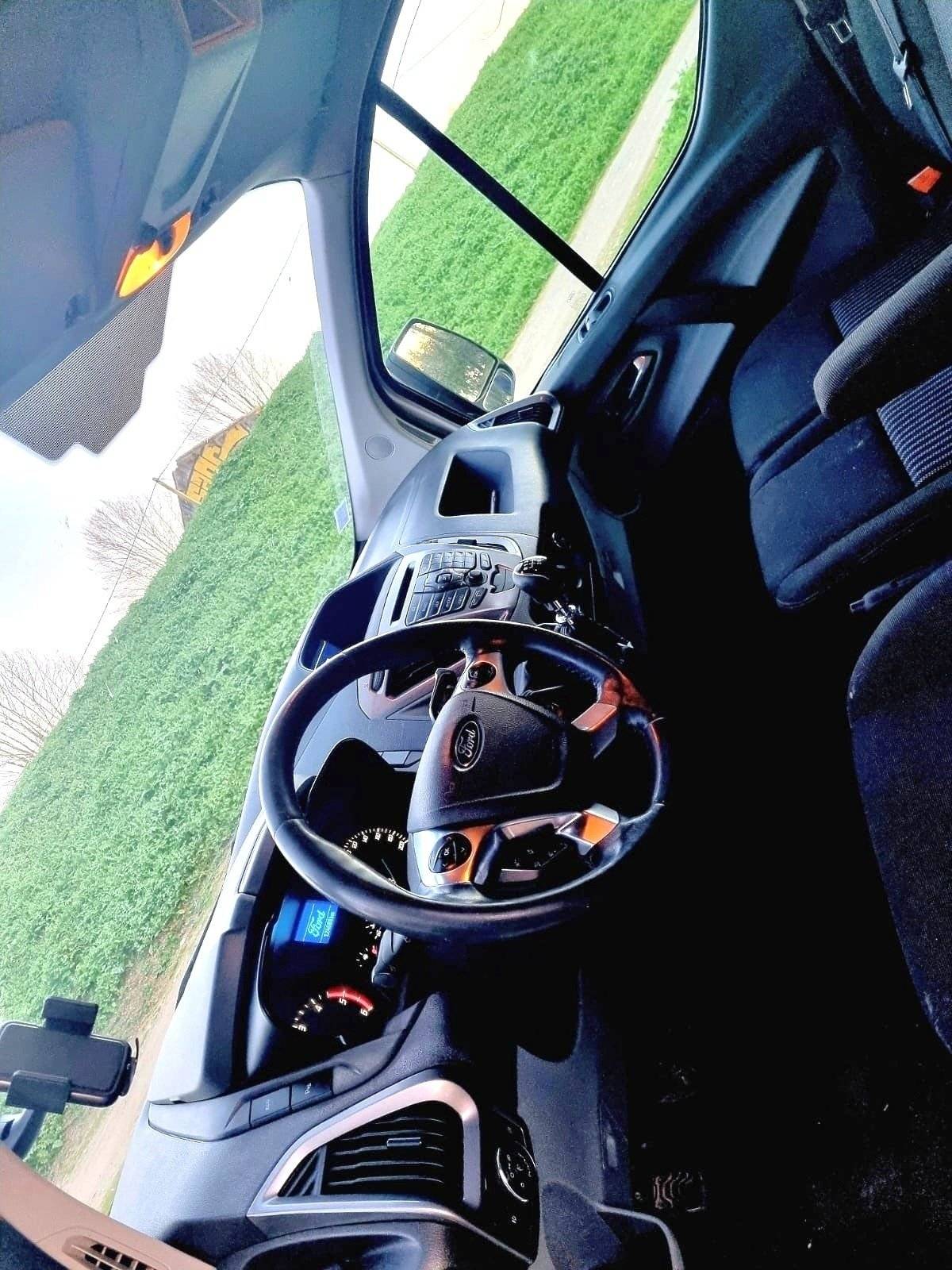 Ford Custom 2,2 l 125 ch