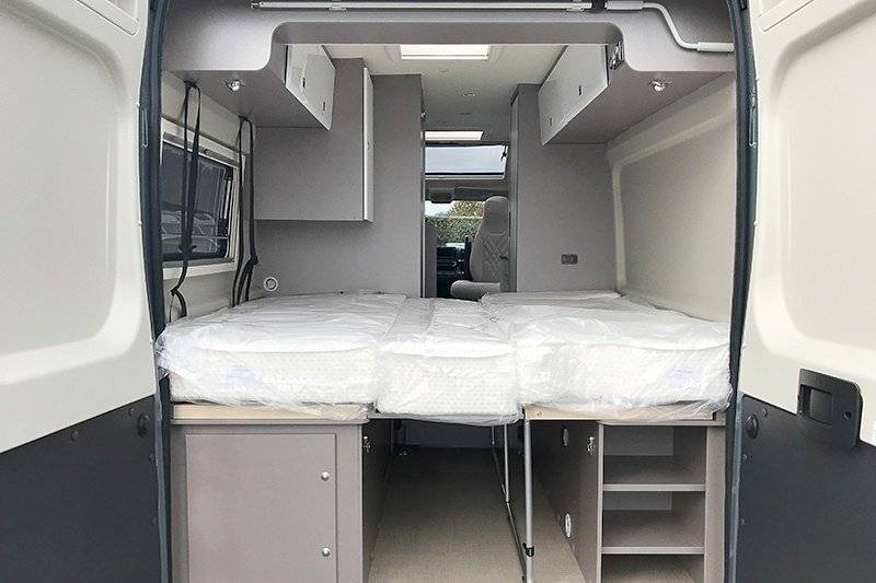 Bürstner ELISEO C642