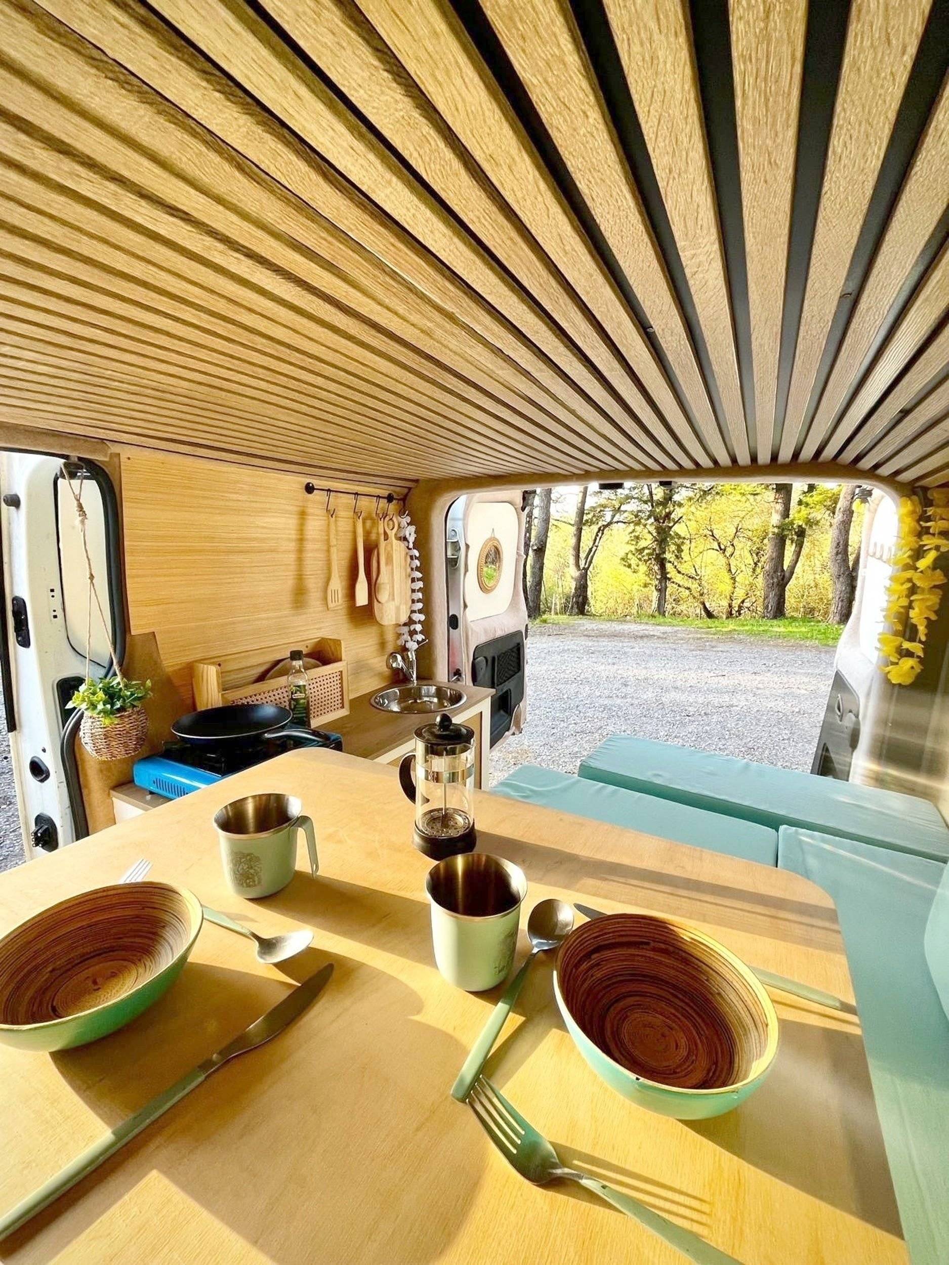 Comedor Renault Renault trafic 3 - Yescapa