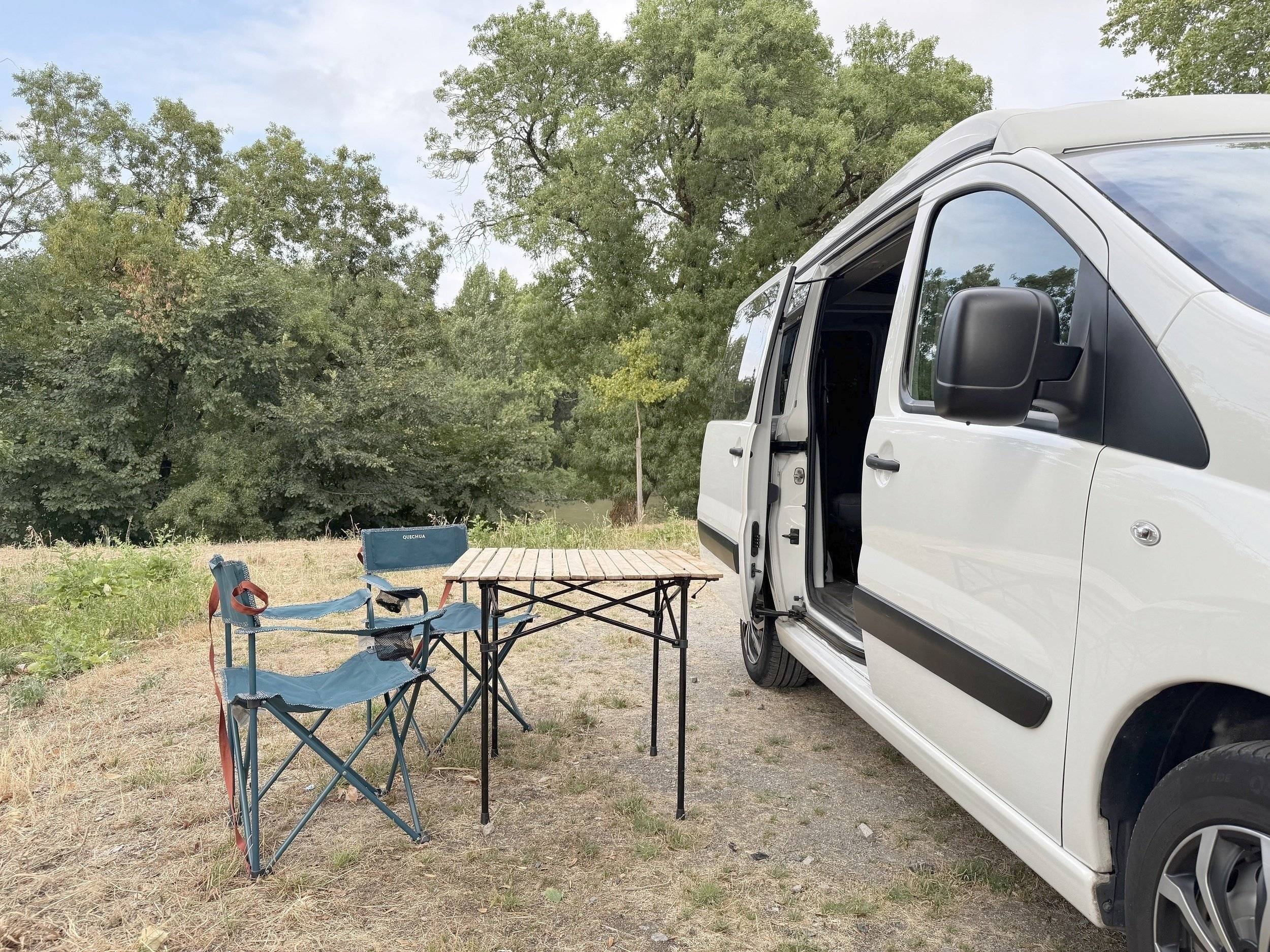 Comedor Citroën Jumpy 1.6L 90CV - Yescapa