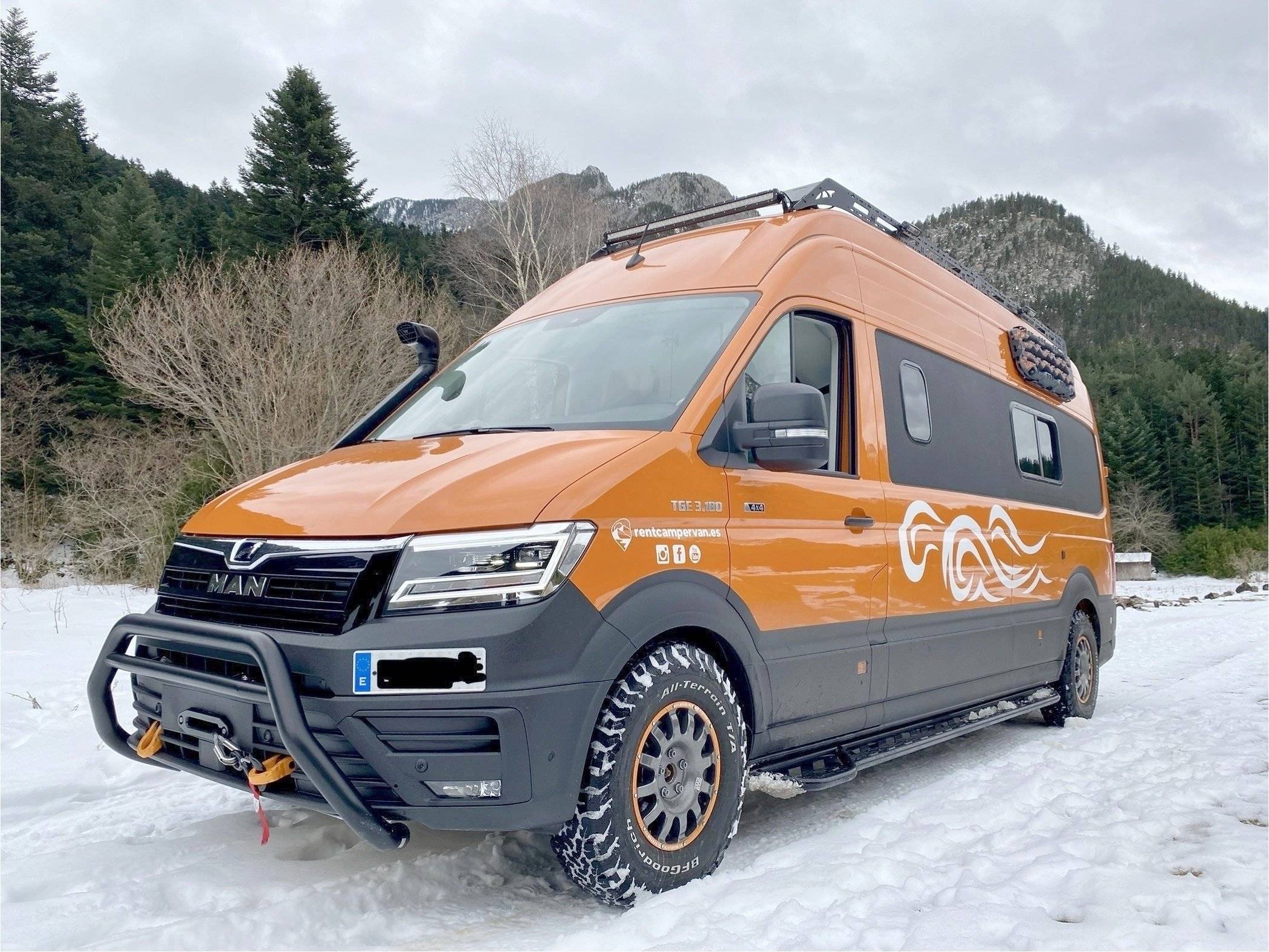 TGE3 180CV L4H4 4X4 MAN