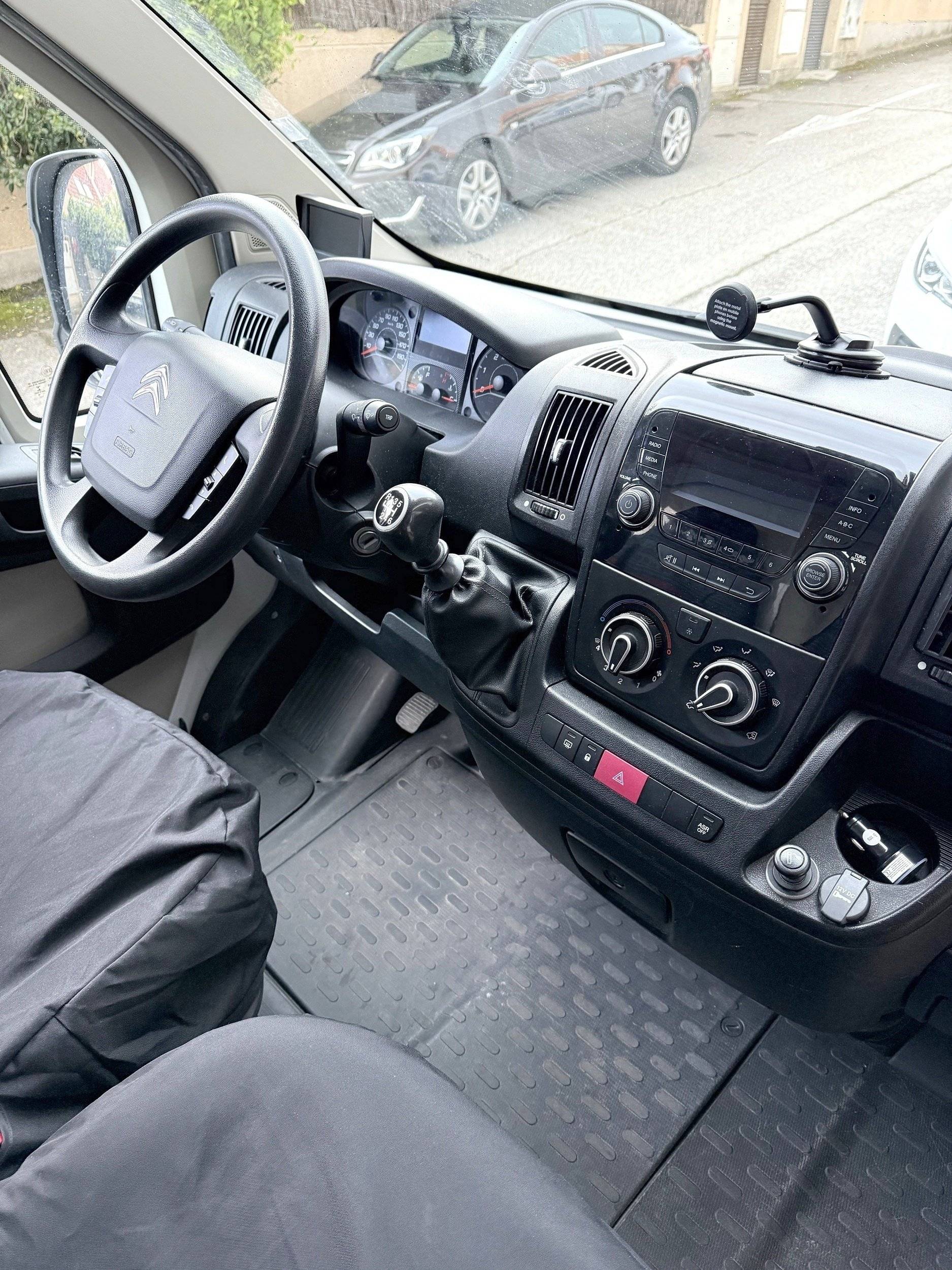 Morenita Van Citroën jumper