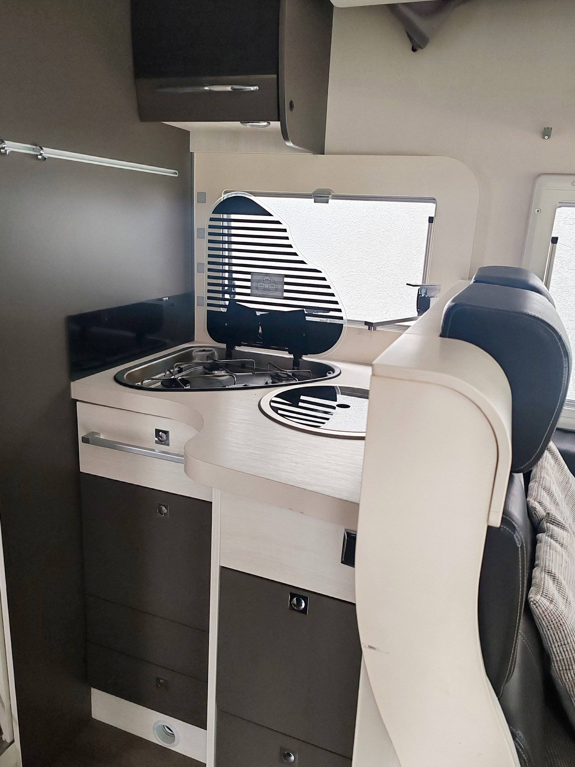 Challenger Magéo 288 EB