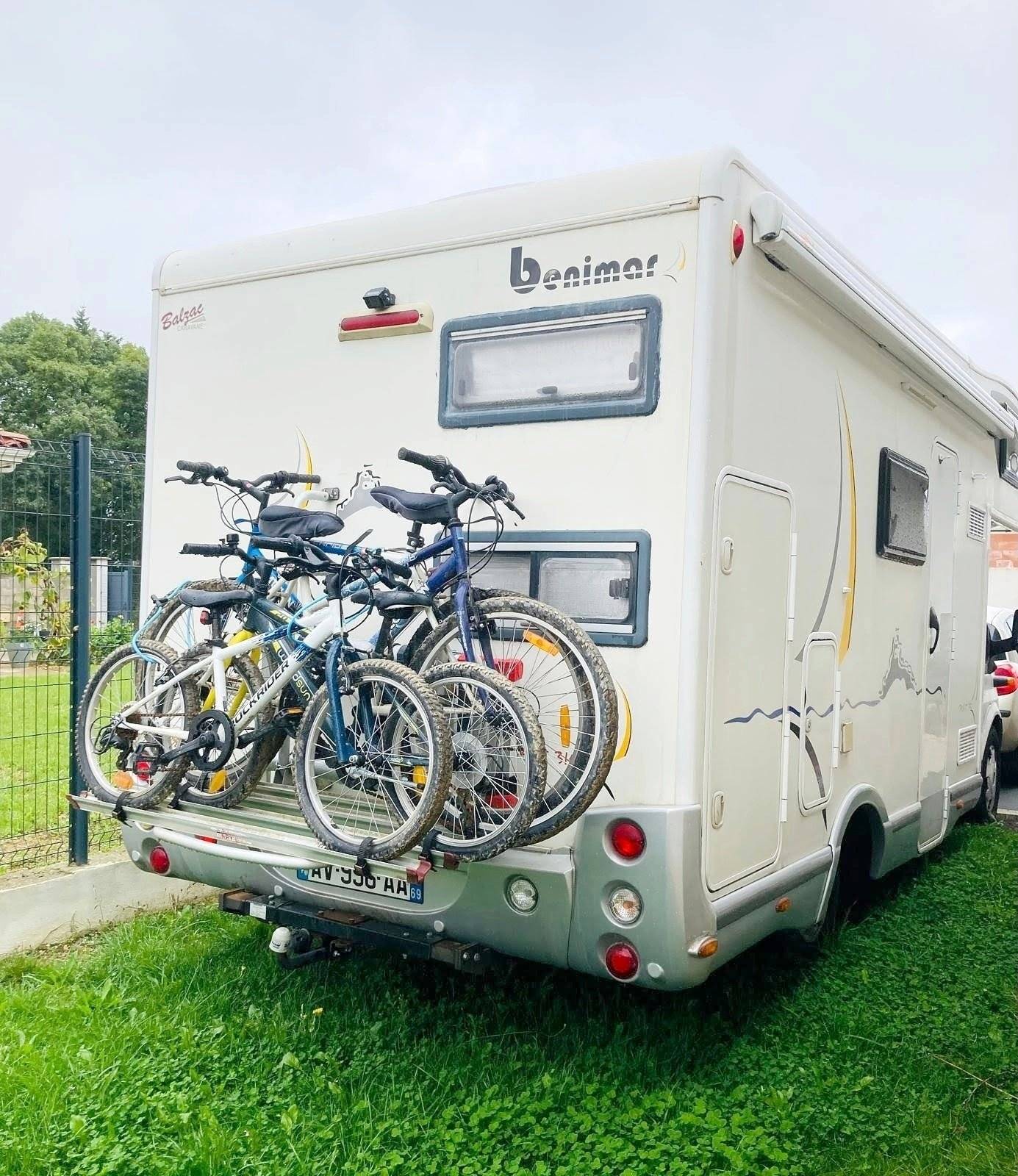 Benimar Transit 2,2 l TDCi 140 ch.