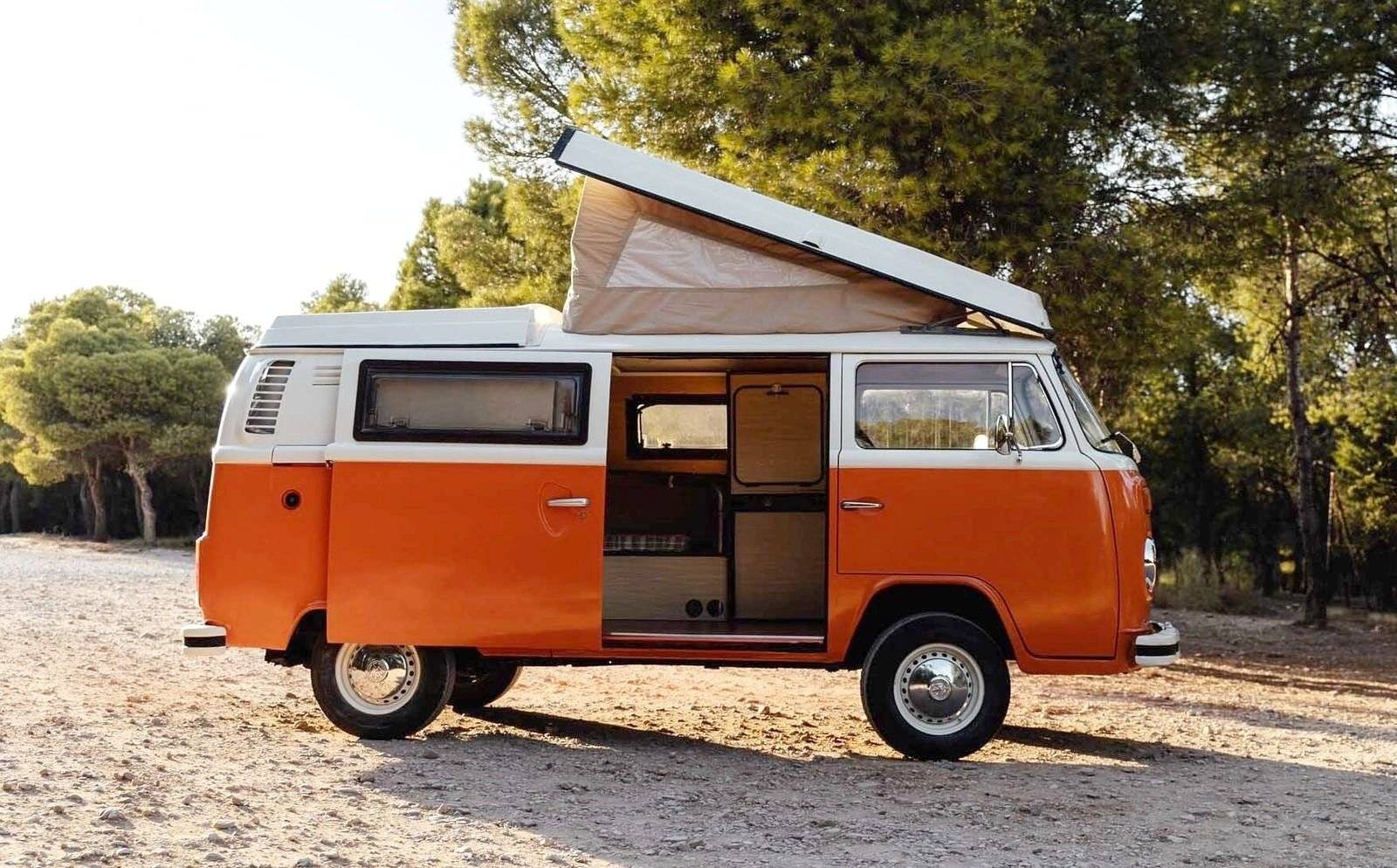 Volkswagen Kombi T2 Westfalia
