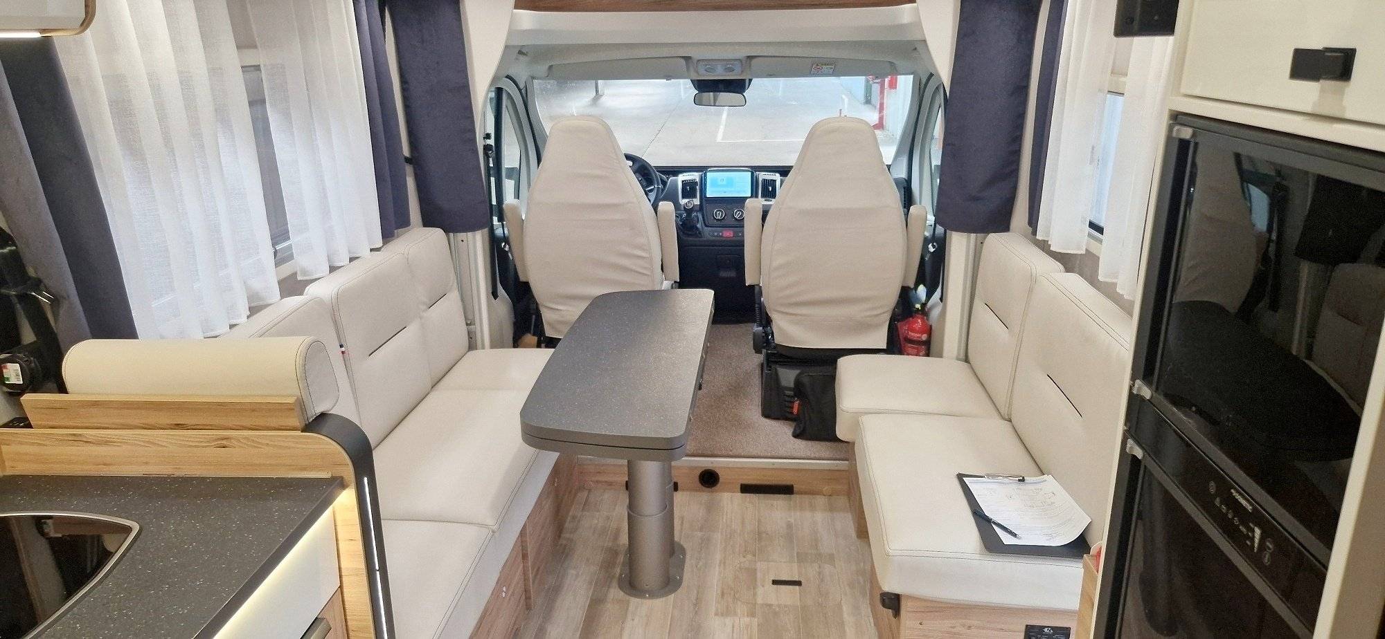 Comedor Citroën Jumper 2,0l 163 ch - Yescapa