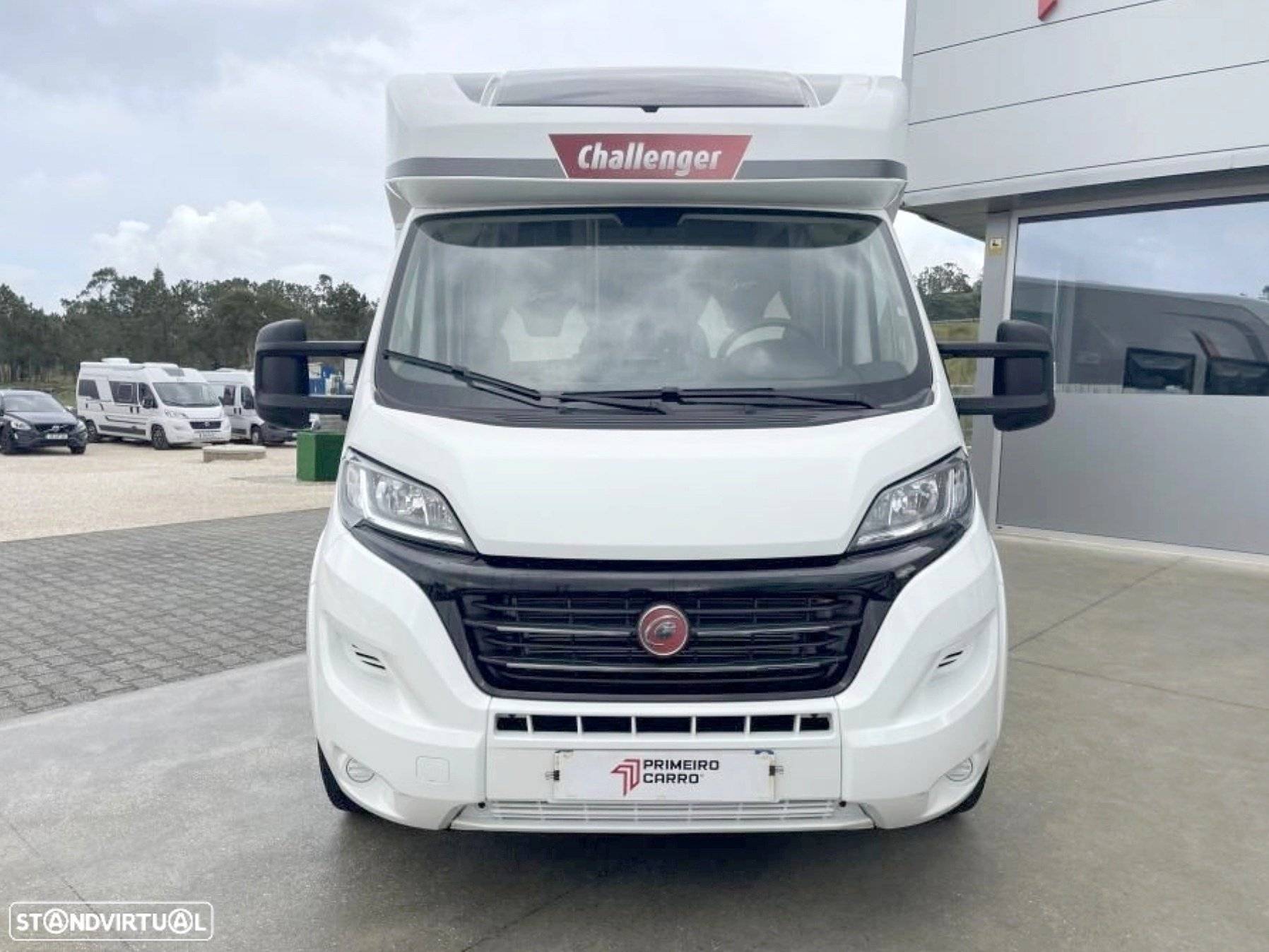 schräge Vorderansicht Fiat Fiat Multijet 2   2,3 L   150 CV - Yescapa