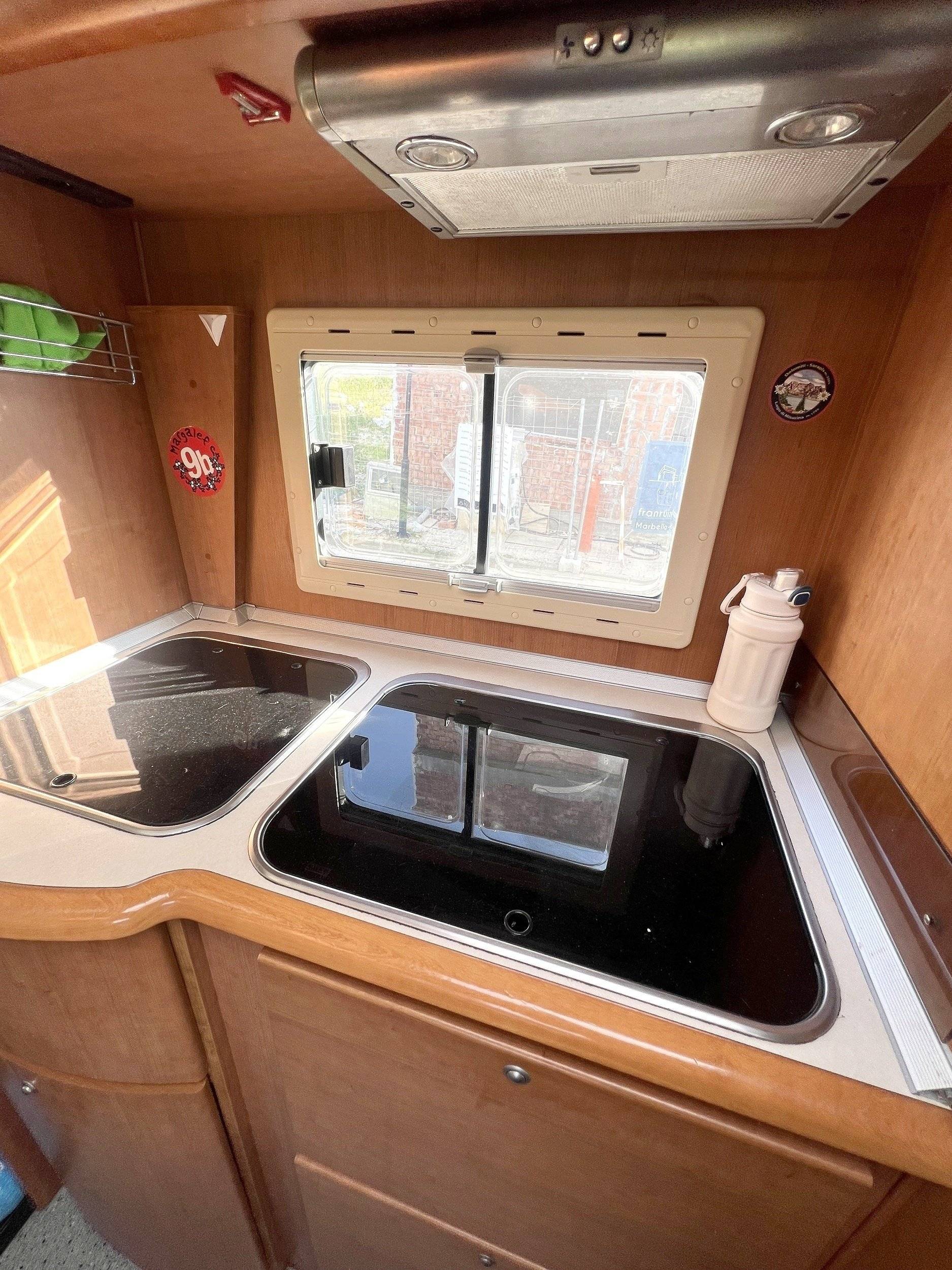 Kitchen Fiat - Yescapa