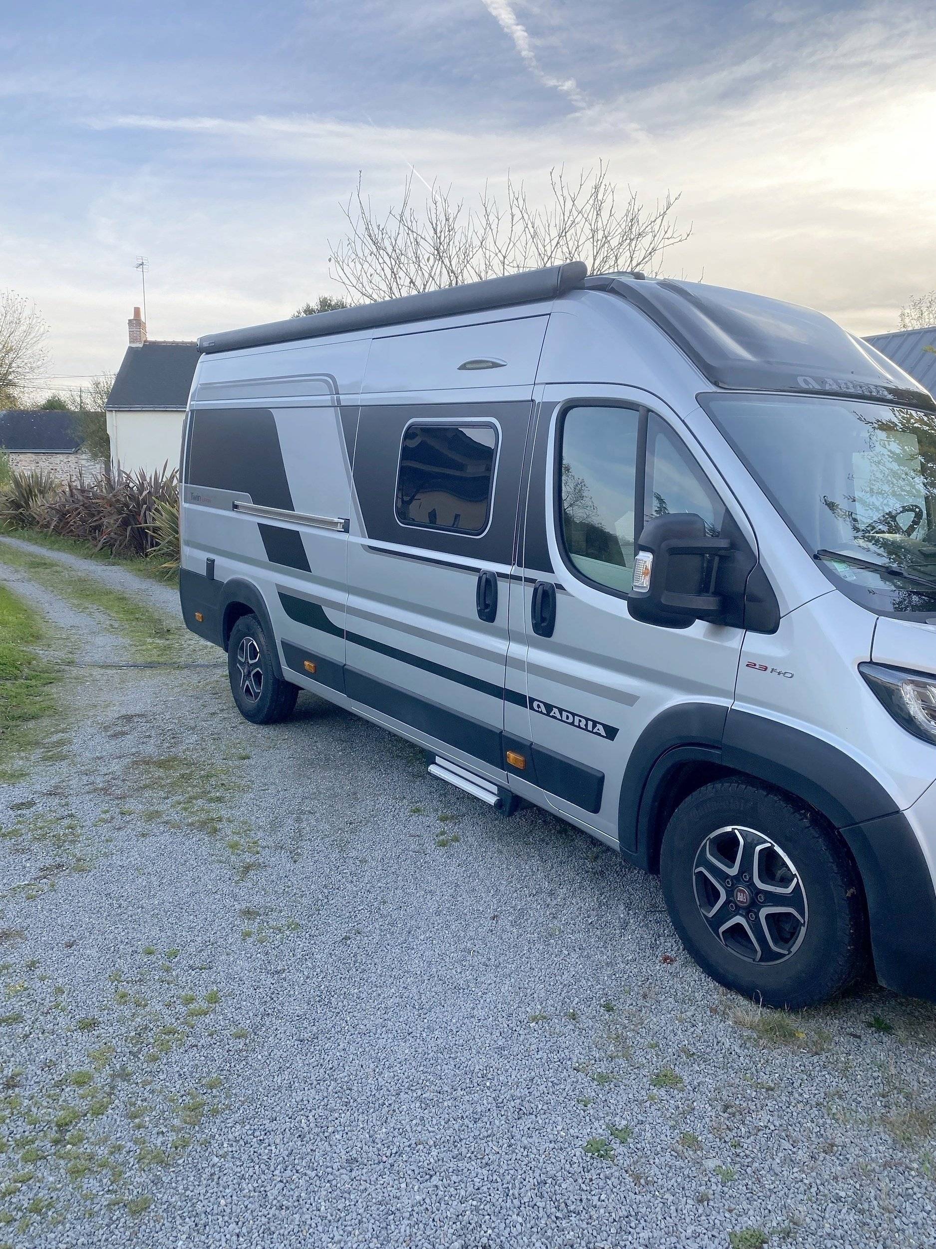 Adria Twin 640 suprême / Autonomie et grand confort 