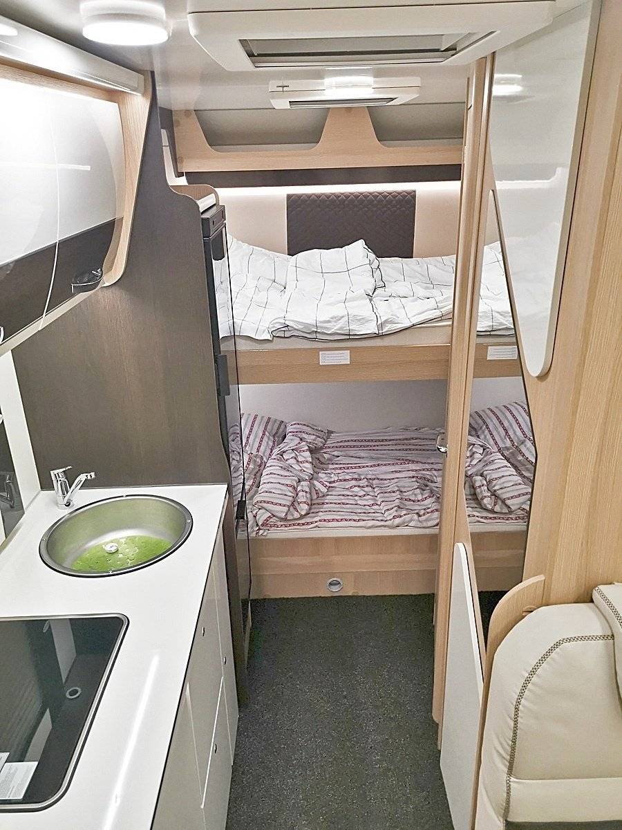 Eura Mobil Forster A699DVB-F