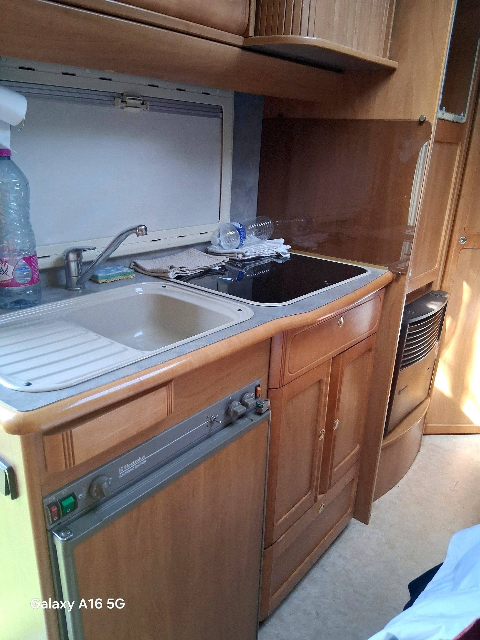 Essecke Mercedes 2,15 l 190 ch - Yescapa