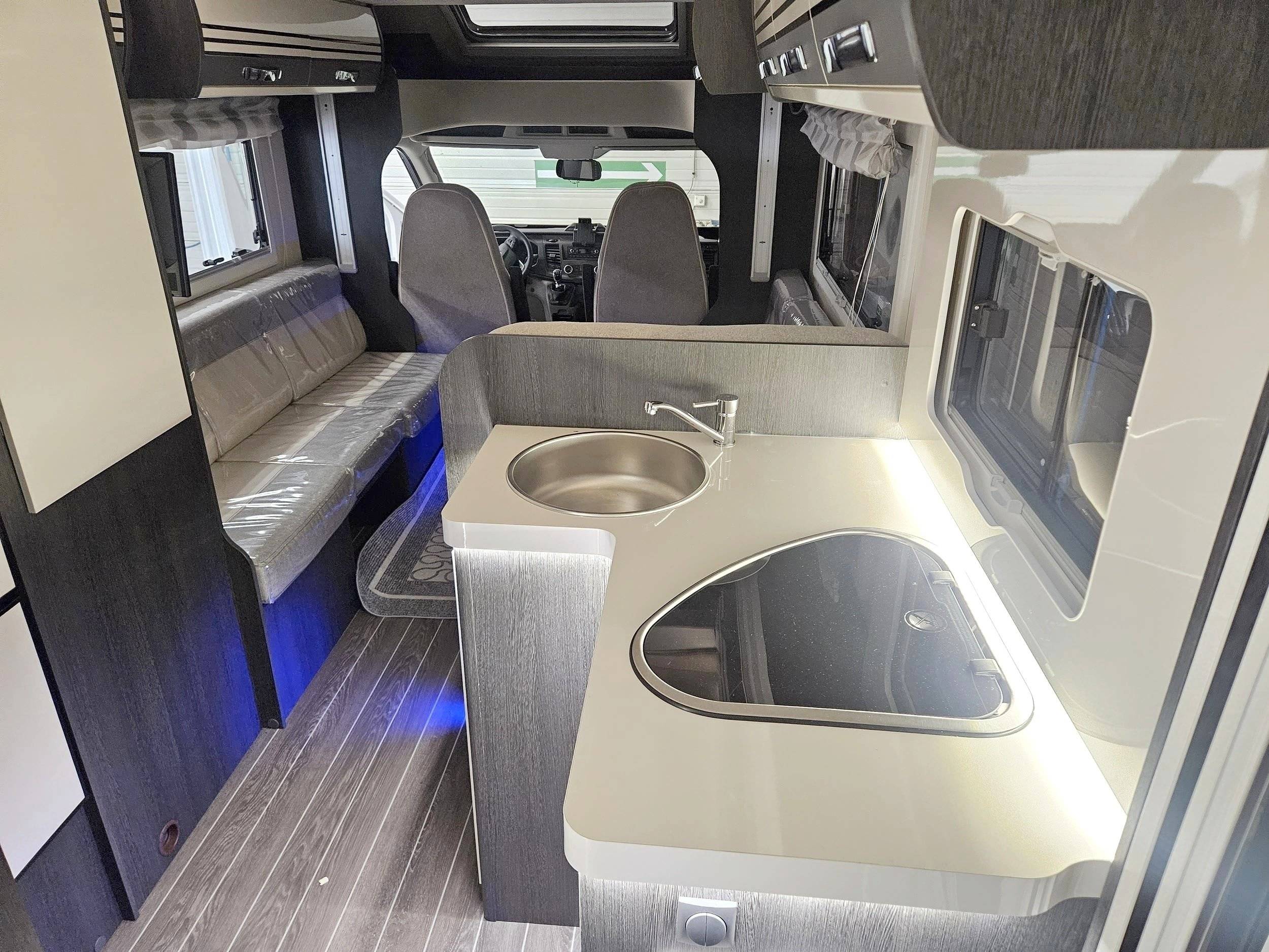 Roller Team transit TDCI 170CH