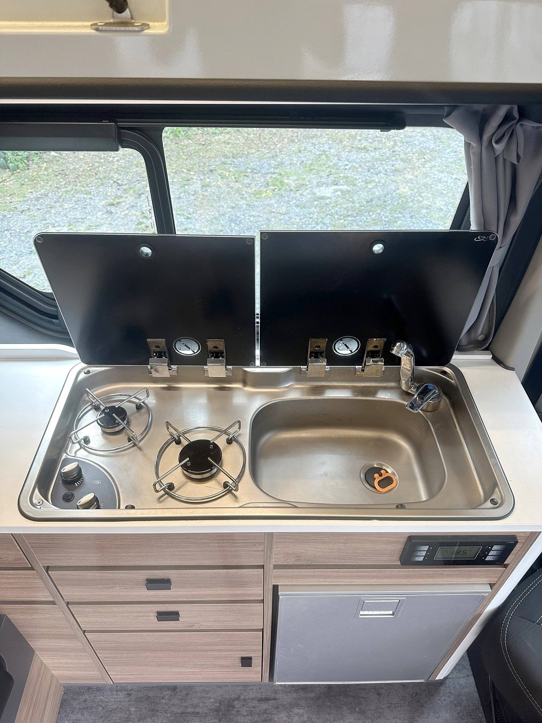 Angolo cucina Renault - Yescapa