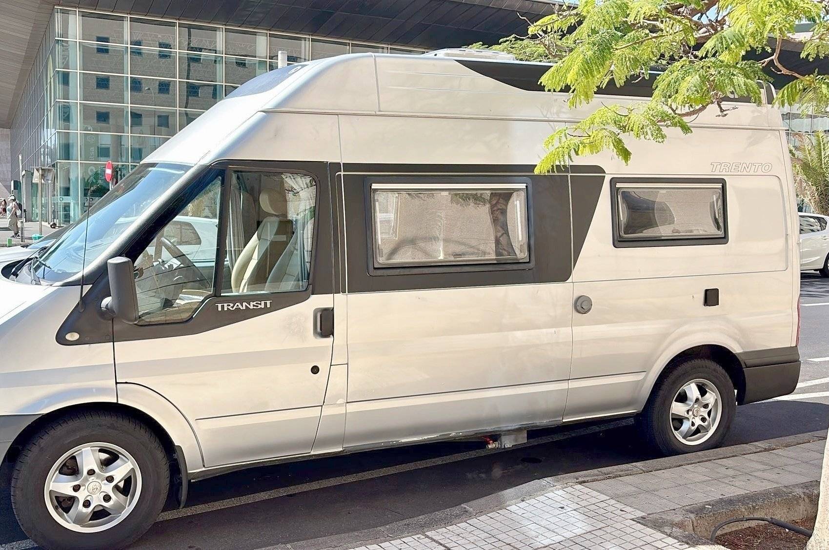 Berth Ford - Yescapa