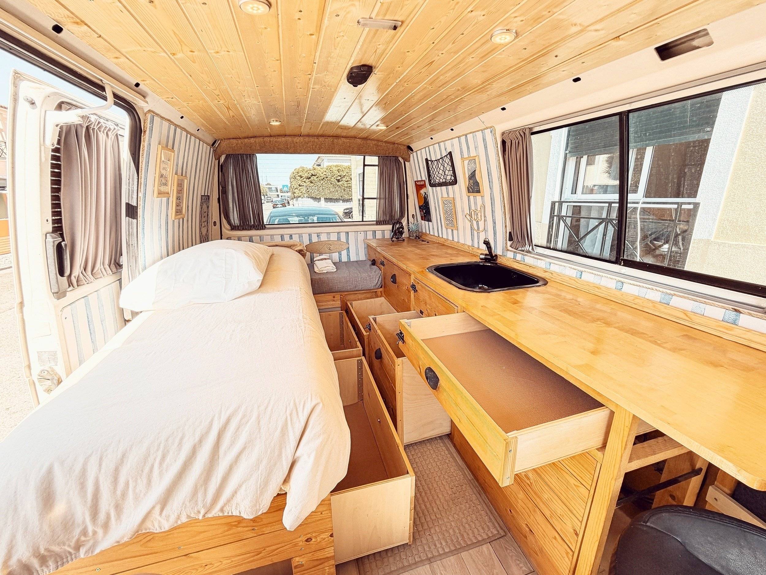 Schlafplätze Volkswagen T4 1.9 TD 68 cv - Yescapa