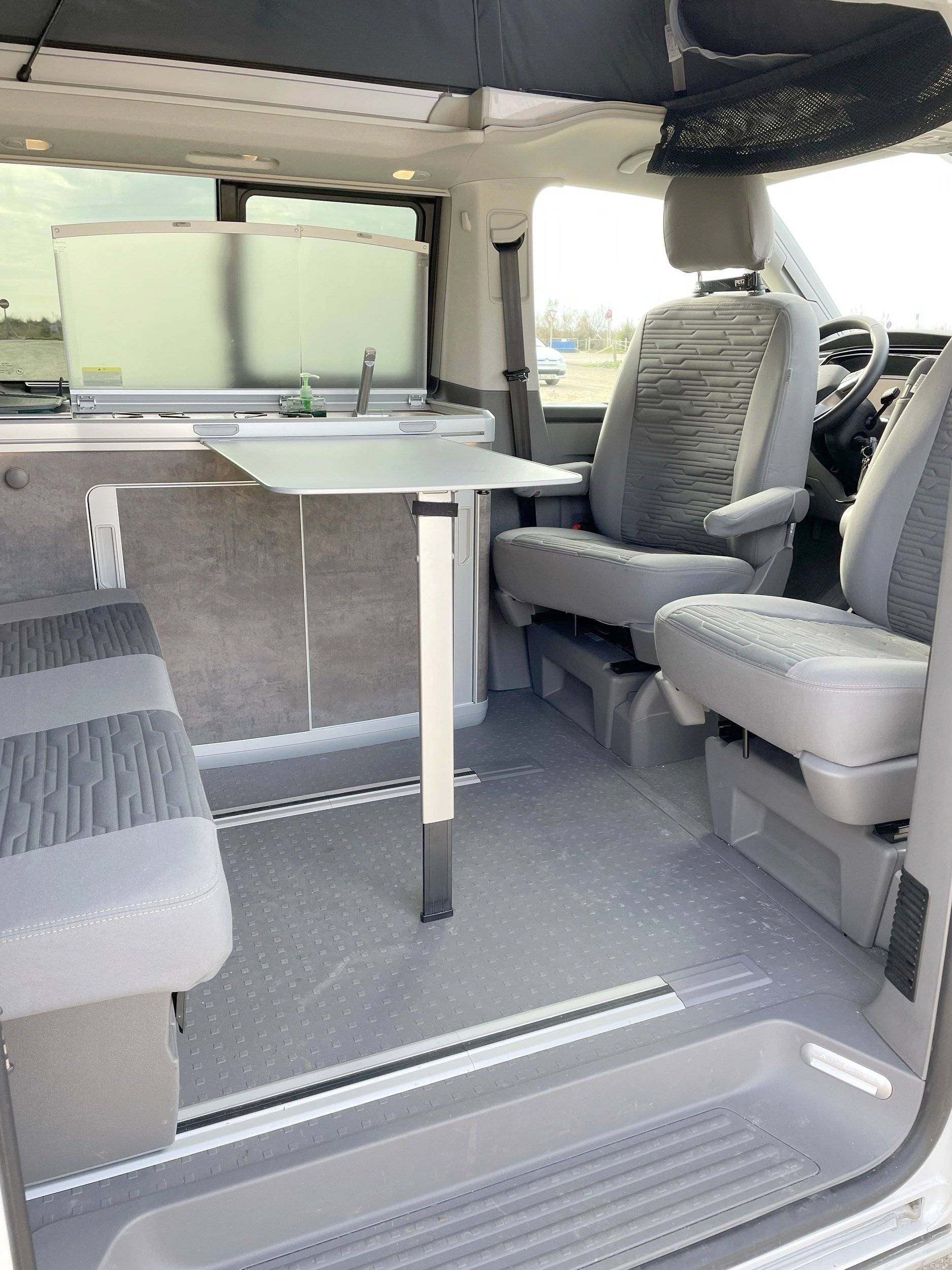 Volkswagen T6.1 California Ocean